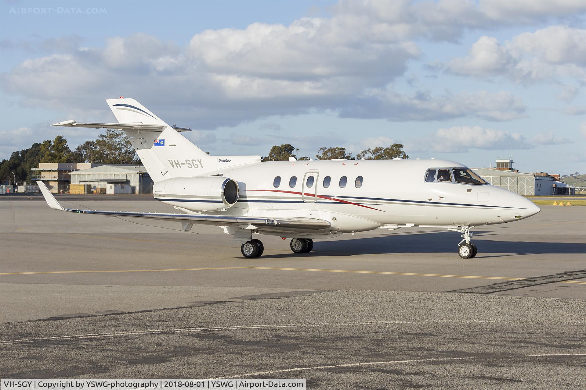 VH-SGY, 1997 Raytheon Hawker 800XP C/N 258328, Government of Queensland (VH-SGY) Raytheon Hawker 850XP at Wagga Wagga Airport