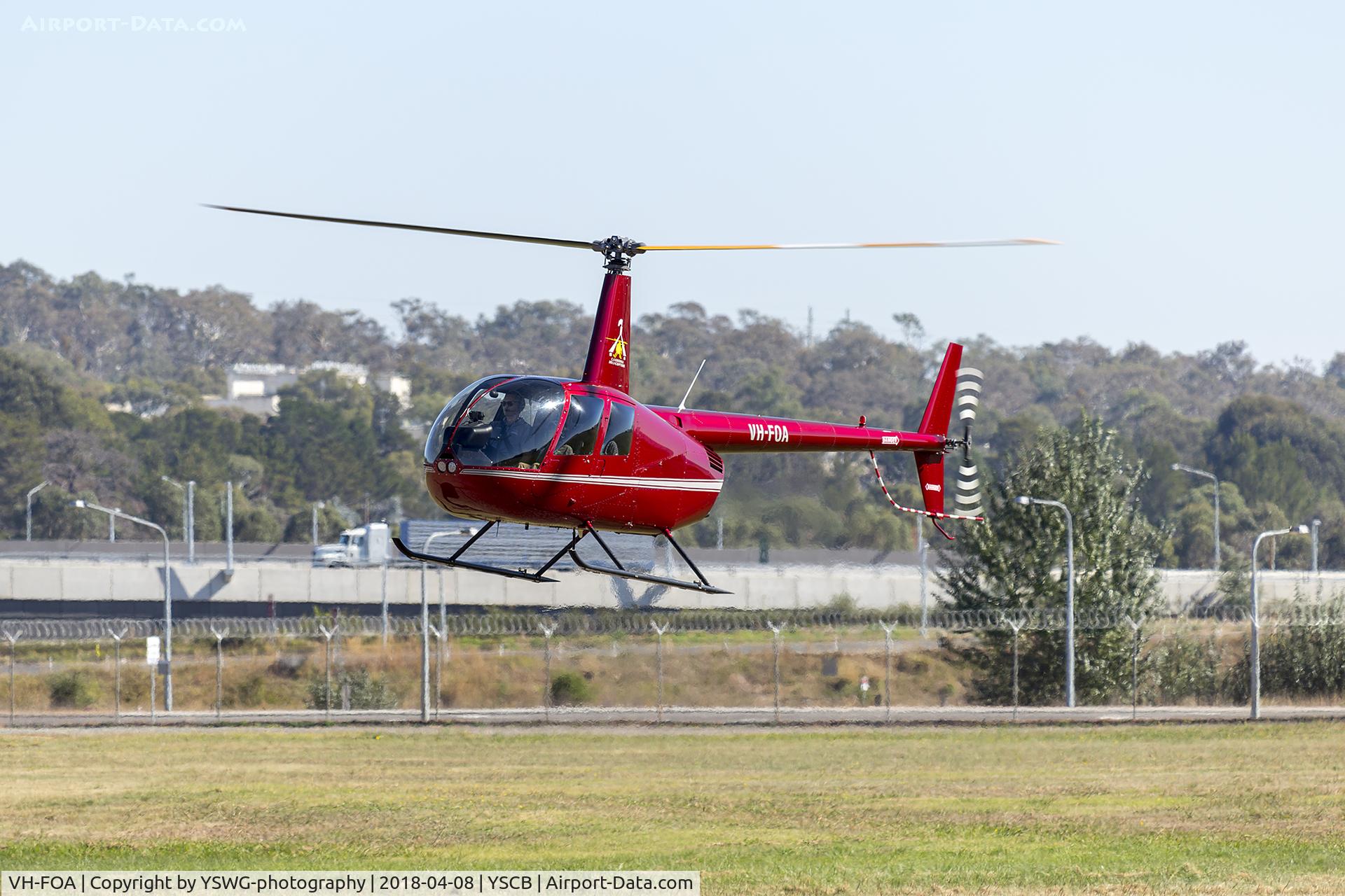 VH-FOA, 2008 Robinson R44 II C/N 12569, Canberra Helicopters (VH-FOA) Robinson R44 operating joy flights at the 2018 Canberra Airport open day