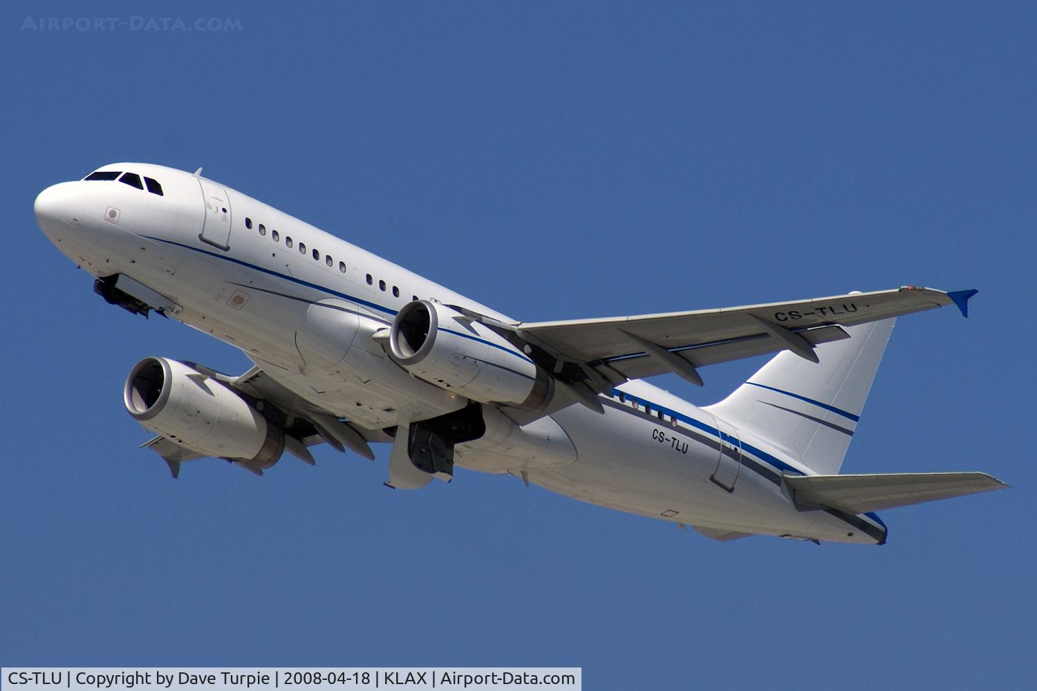 CS-TLU, 2000 Airbus ACJ319 (A319-133/CJ) C/N 1256,  Owned and operated by Omni Aviação e Tecnologia of Portugal.