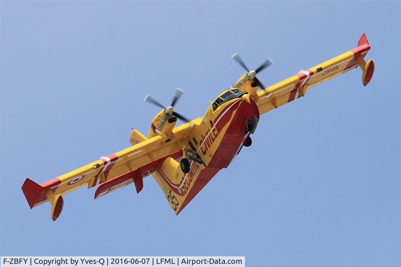 F-ZBFY, Canadair CL-215-6B11 CL-415 C/N 2010, Canadair CL-415, Short approach Rwy 32R, Marseille-Provence Airport (LFML-MRS)