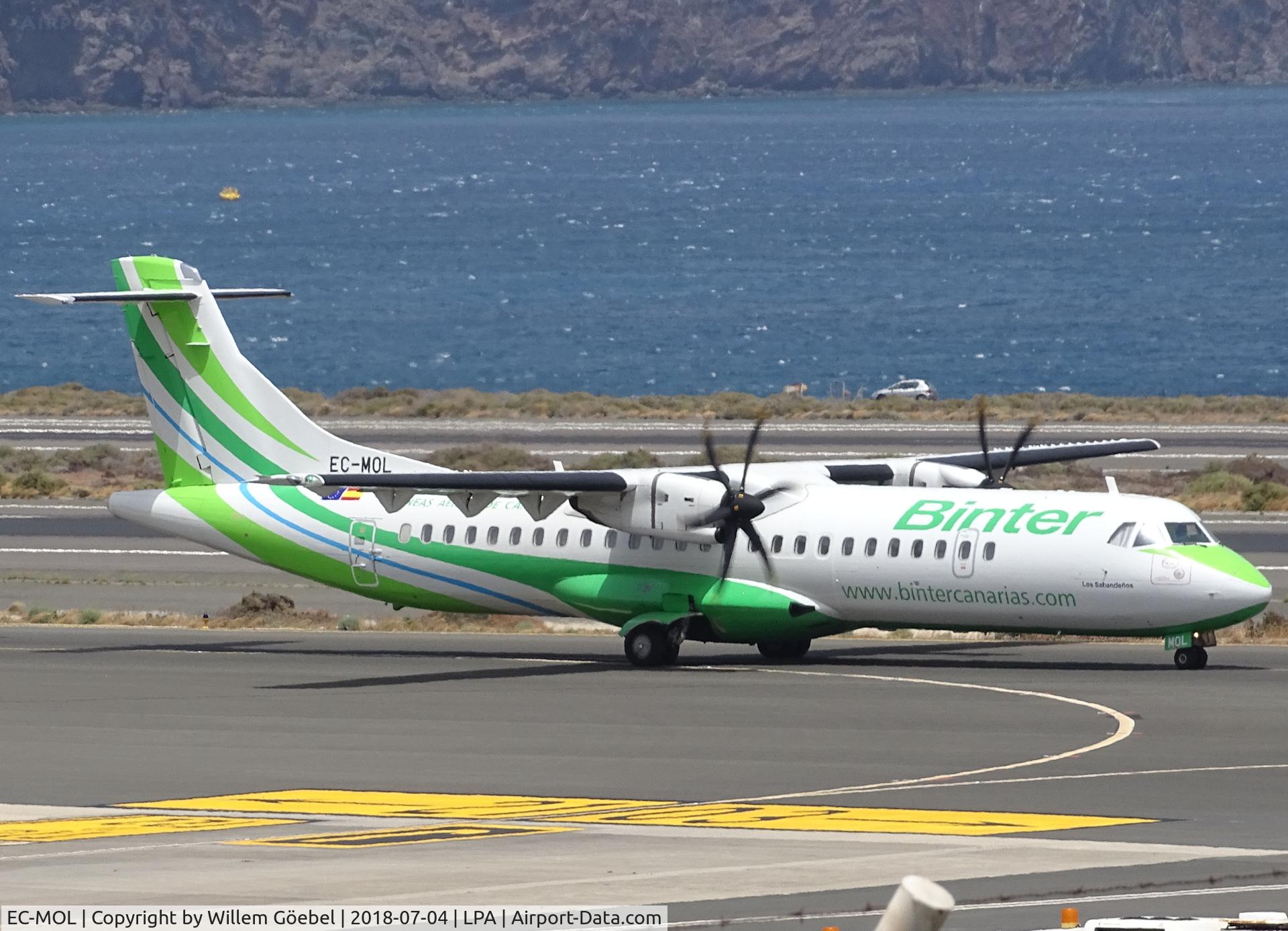EC-MOL, 2016 ATR 72-600 (72-212A) C/N 1359, Taxi to runway of LPA