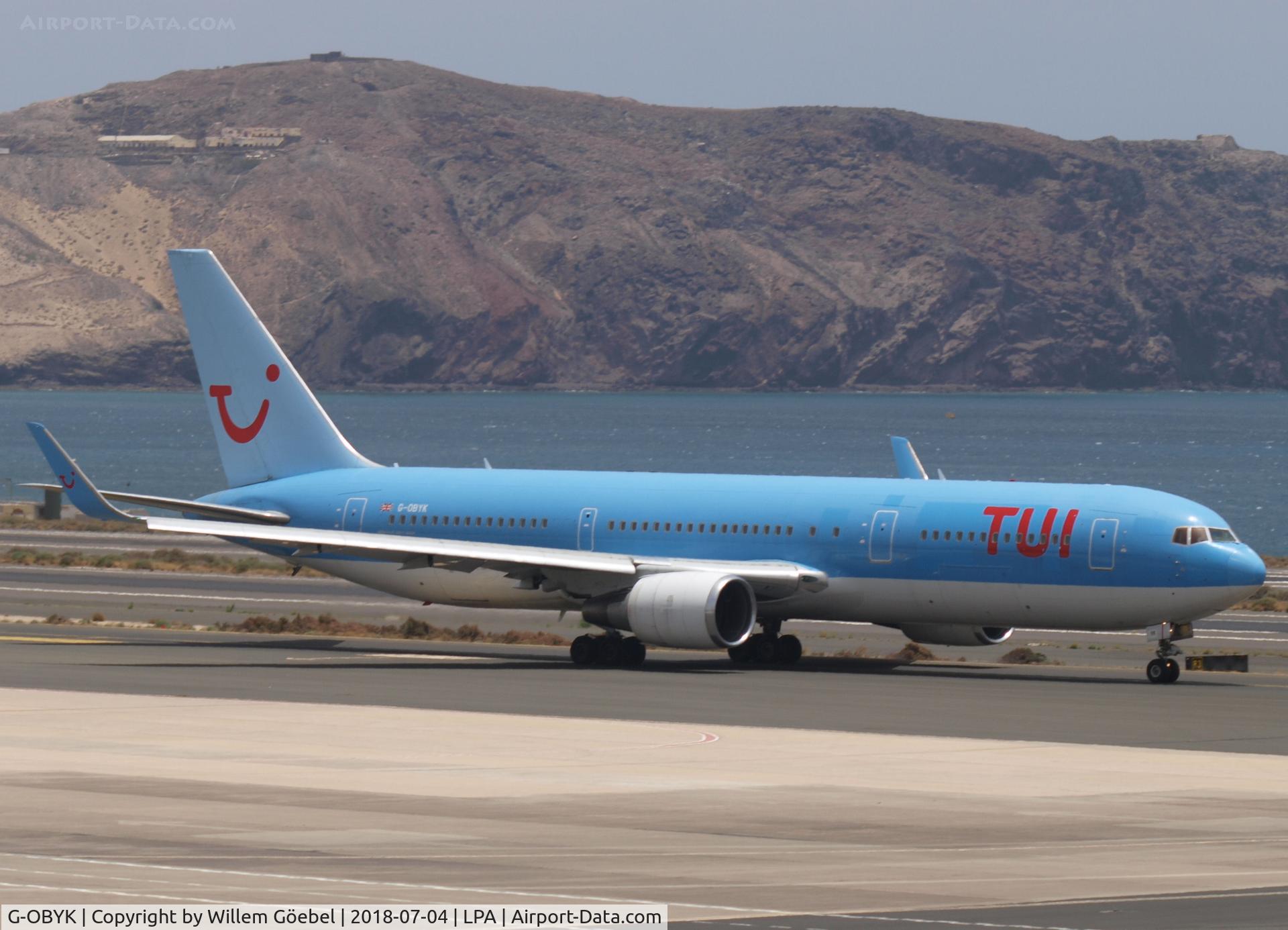 G-OBYK, 1999 Boeing 767-38A C/N 29617, Taxi to runway of LPA