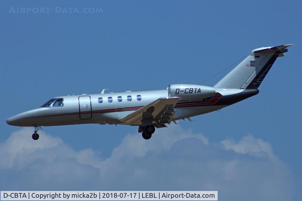 D-CBTA, 2016 Cessna 525C CitationJet Cj4 CitationJet CJ4 C/N 525C-0218, Landing