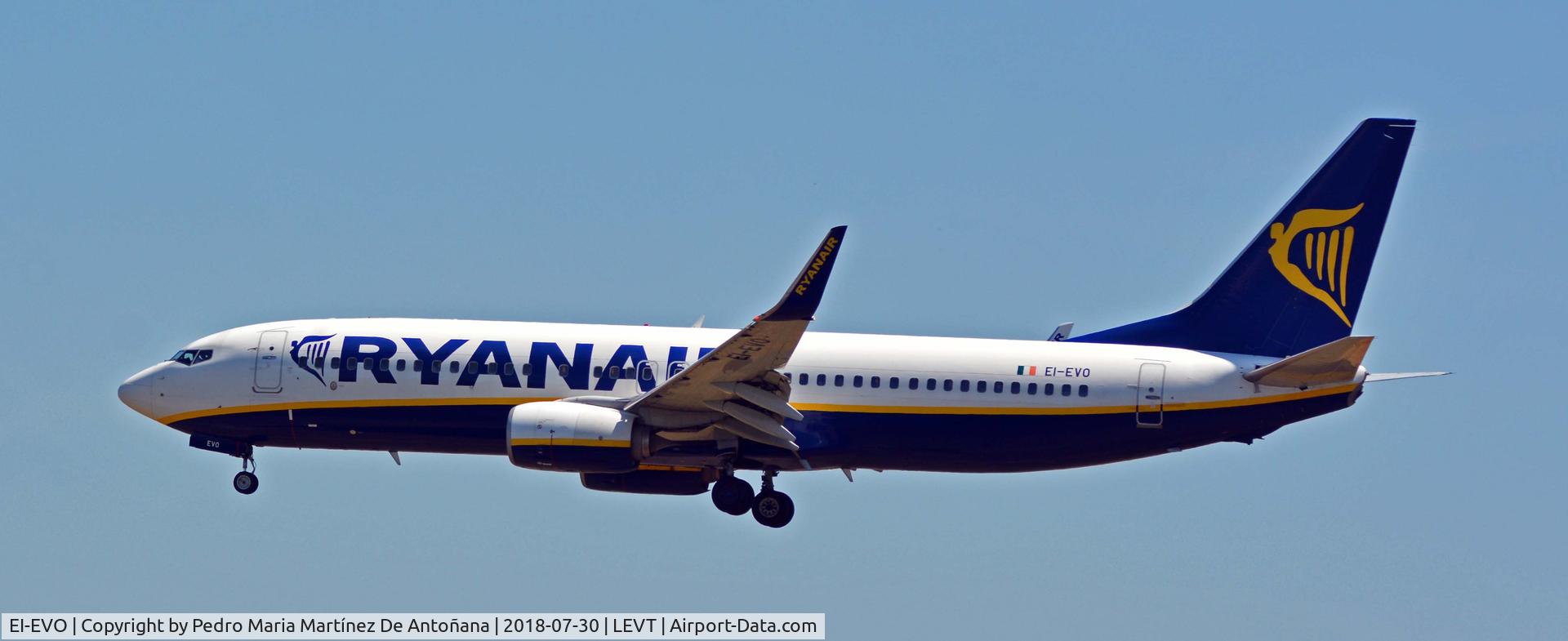 EI-EVO, 2012 Boeing 737-8AS C/N 40297, Foronda - Vitoria-Gasteiz - Euskadi - España