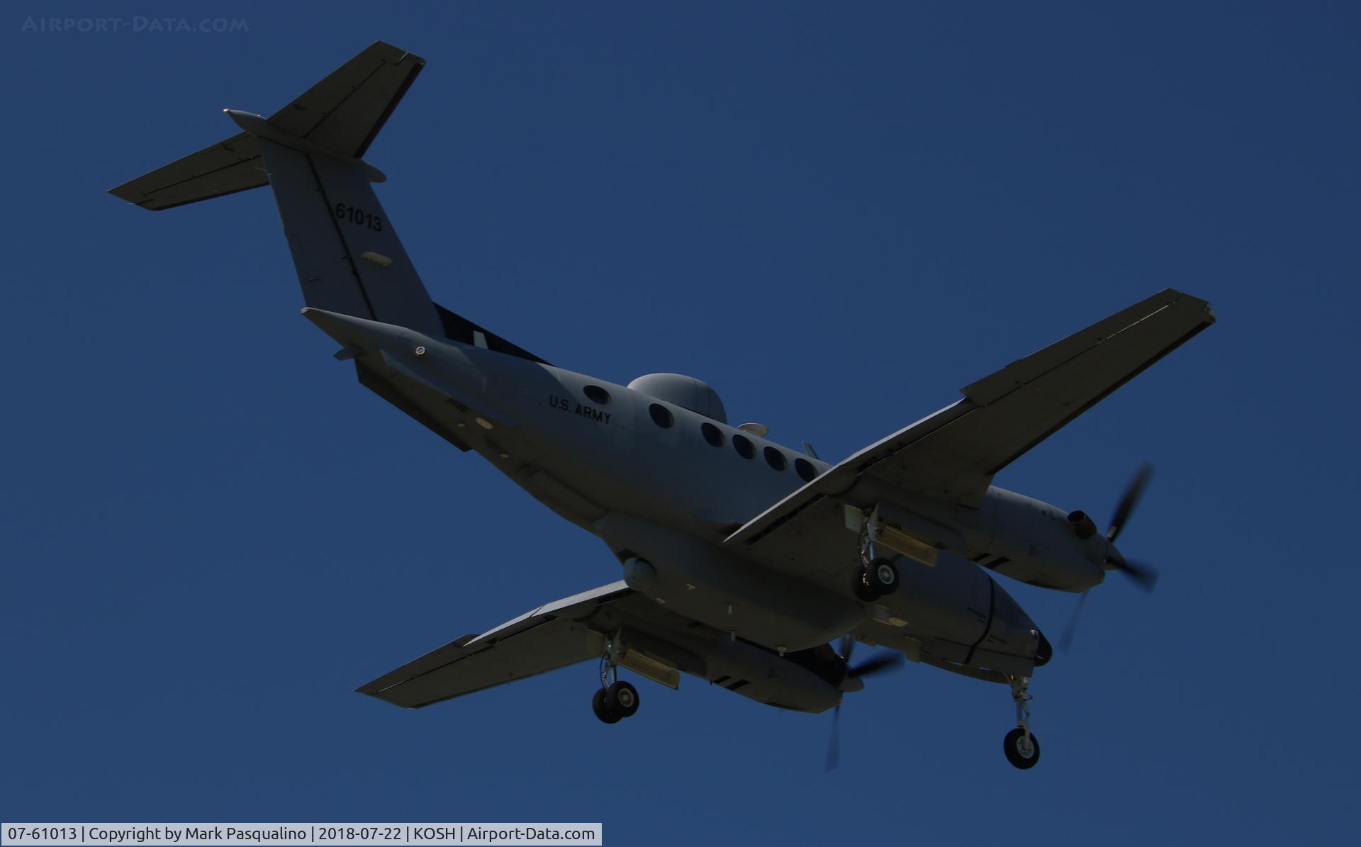 07-61013, 1988 Beech C-12 C/N FA-144, Beech C-12