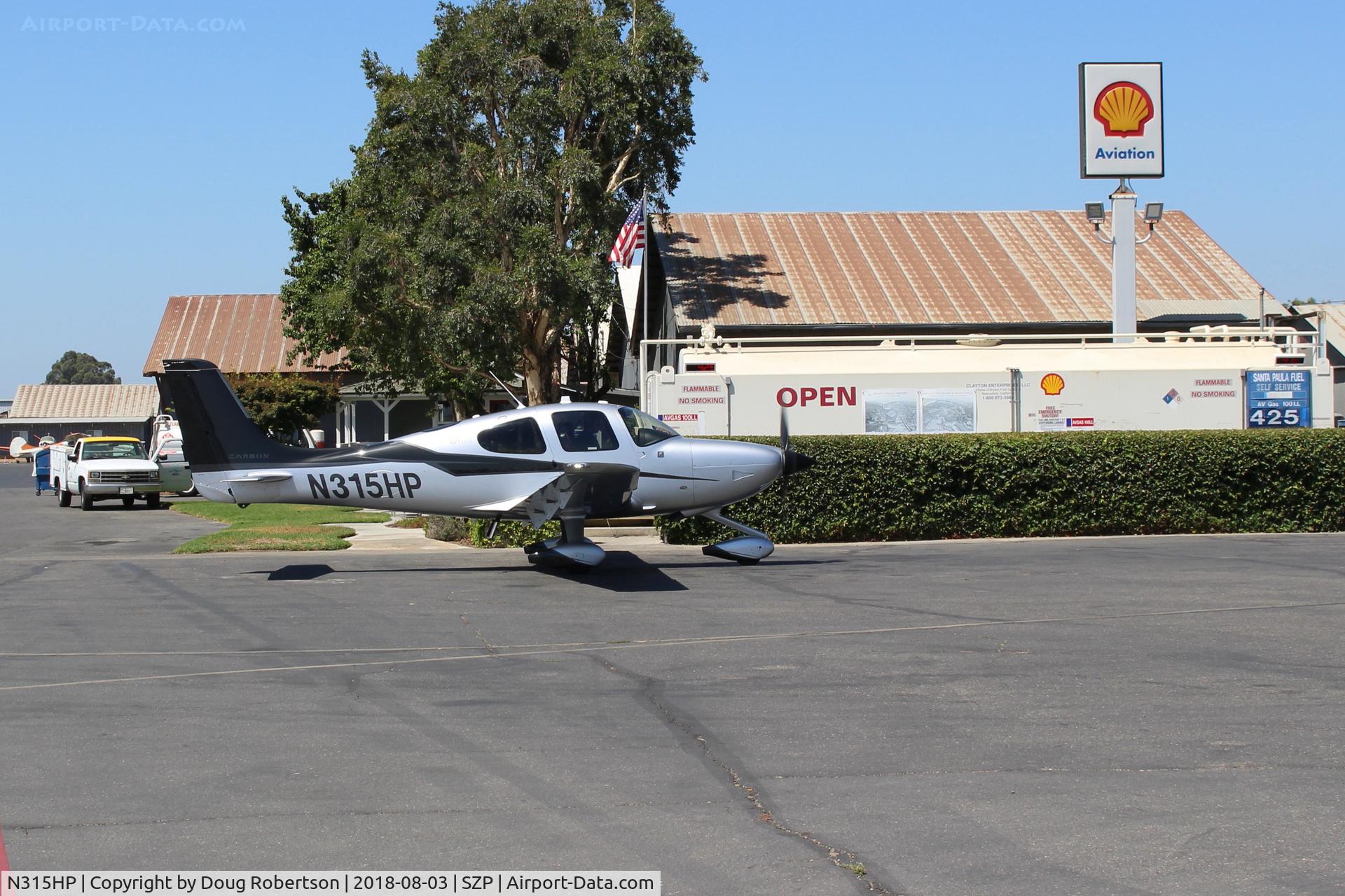 N315HP, 2015 Cirrus SR22T C/N 1014, 2015 Cirrus SR22T, at Fuel Dock