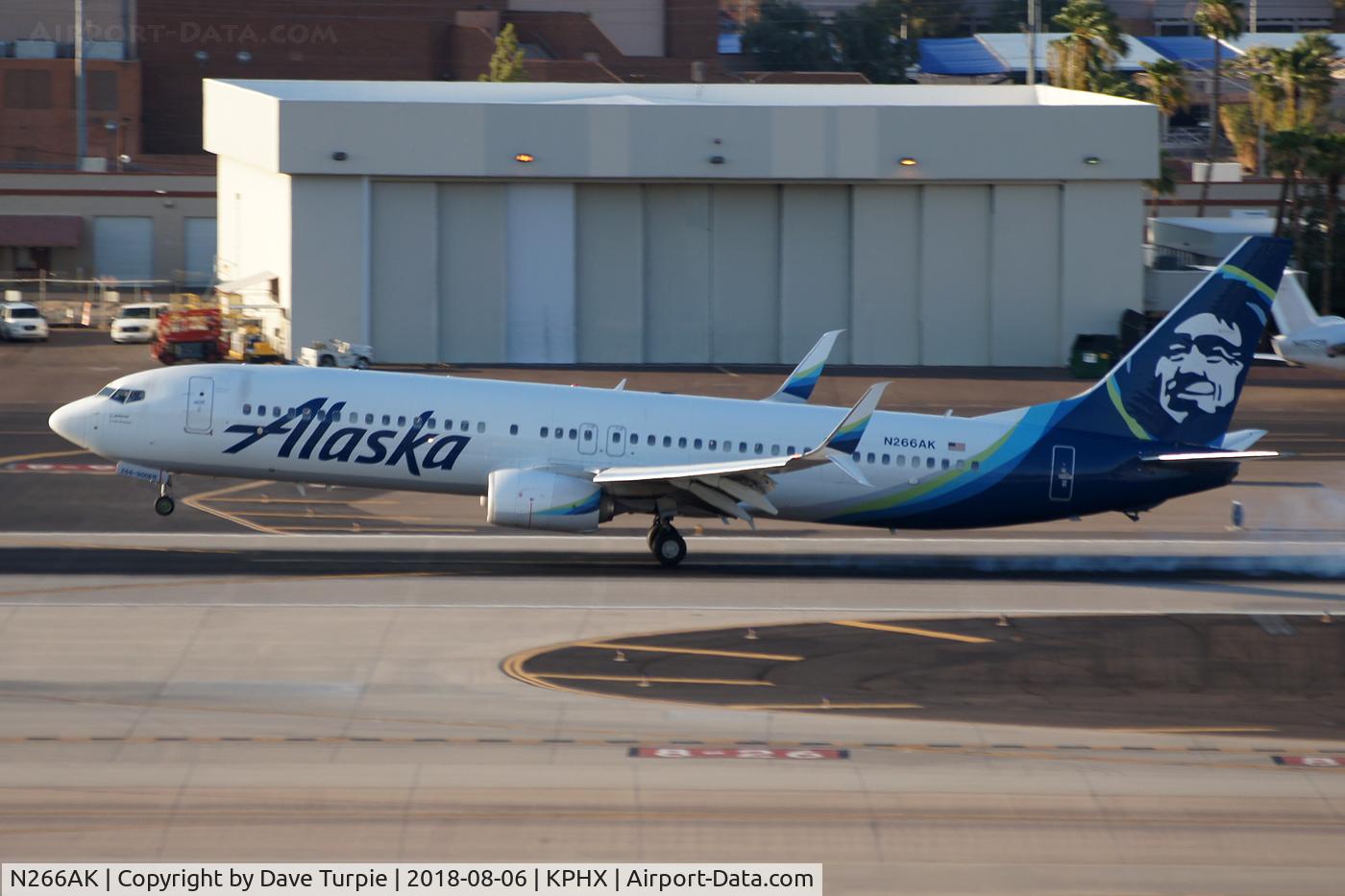 N266AK, 2016 Boeing 737-900/ER C/N 62683, No comment.