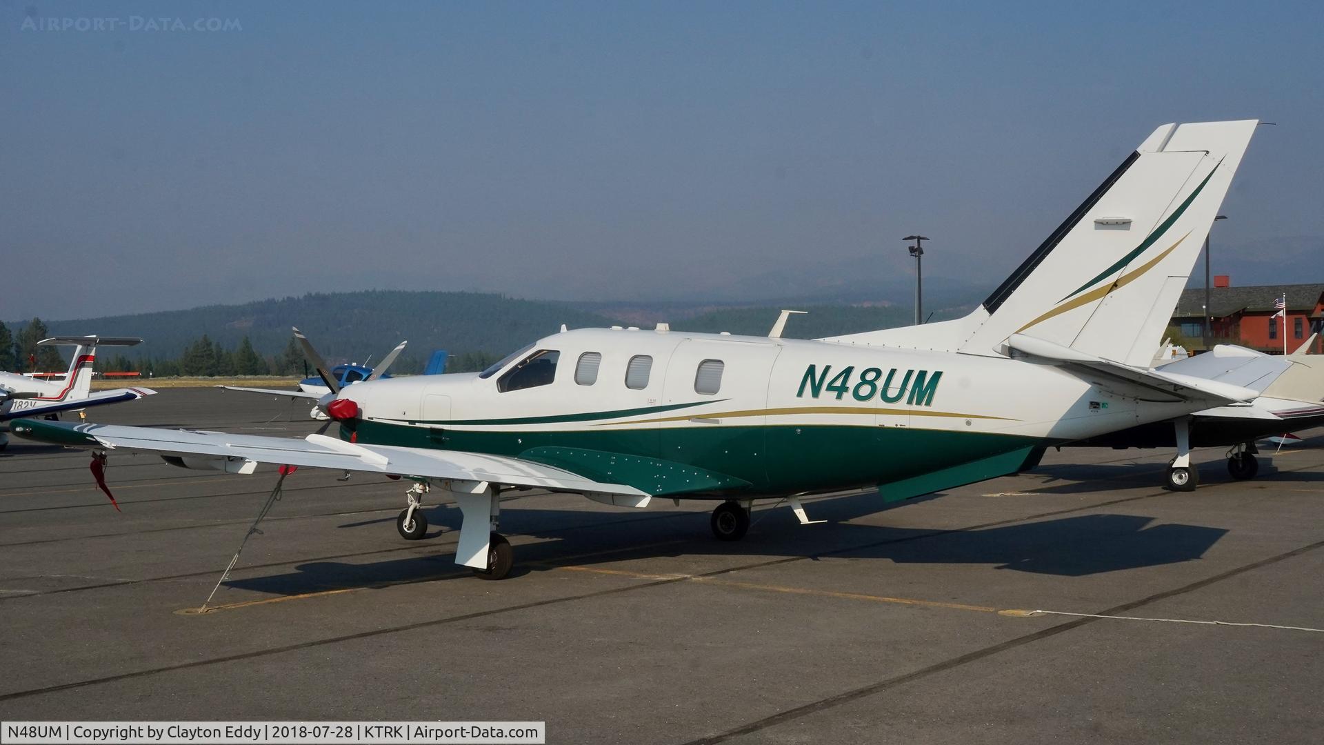 N48UM, 2004 Socata TBM-700 C2 C/N 299, Truckee Airport California 2018.