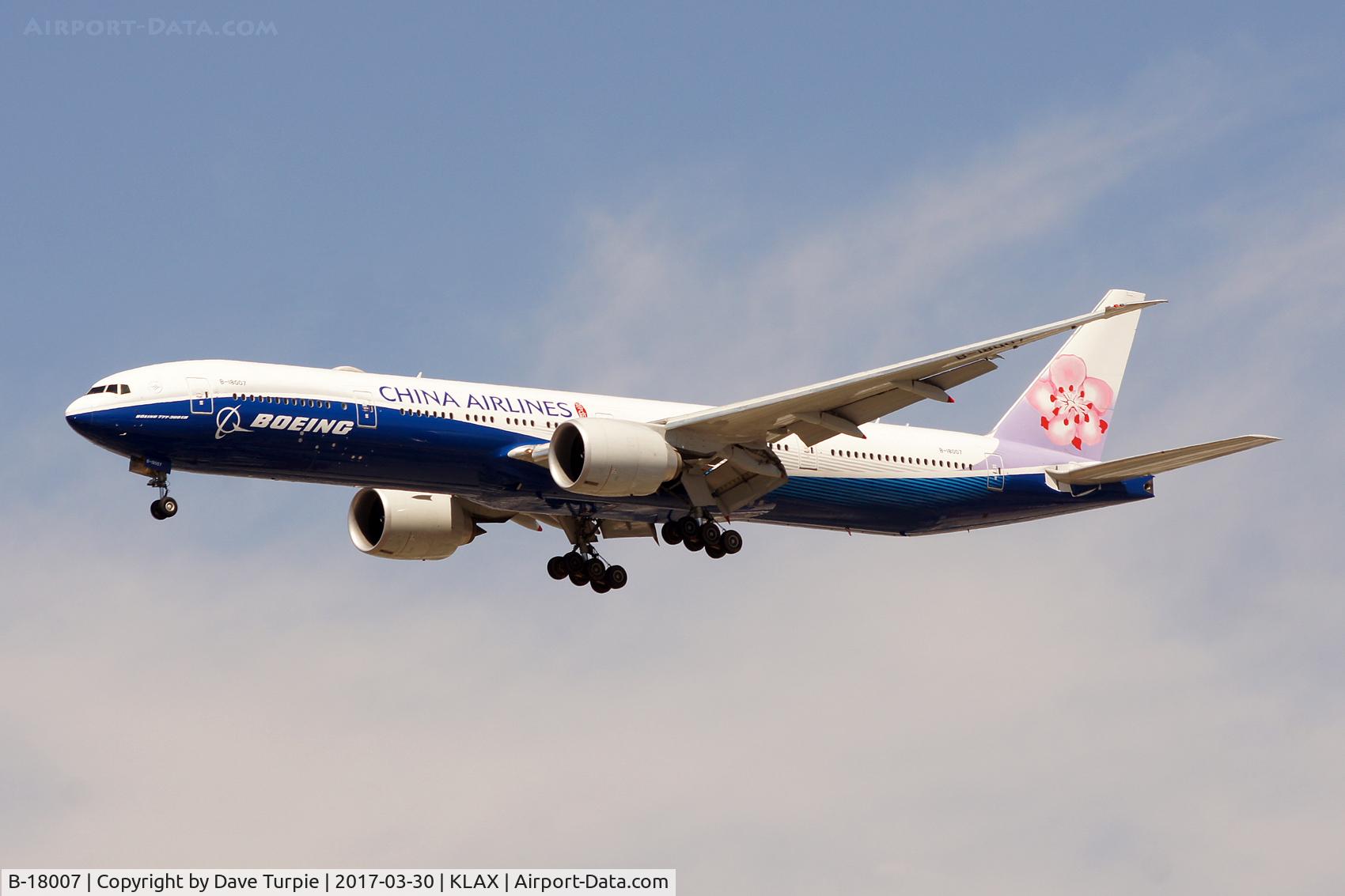 B-18007, 2016 Boeing 777-309/ER C/N 43982, No comment.