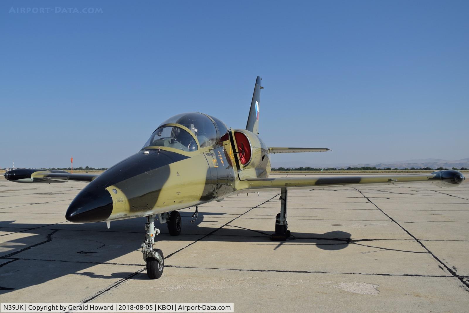 N39JK, 1984 Aero L-39C Albatros C/N 432820, Parked on the south GA ramp.