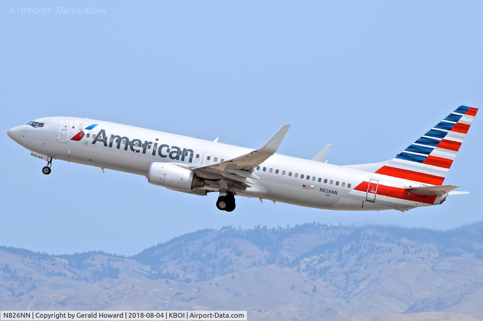 N826NN, 2010 Boeing 737-823 C/N 31089, Climb out from RWY 28R.