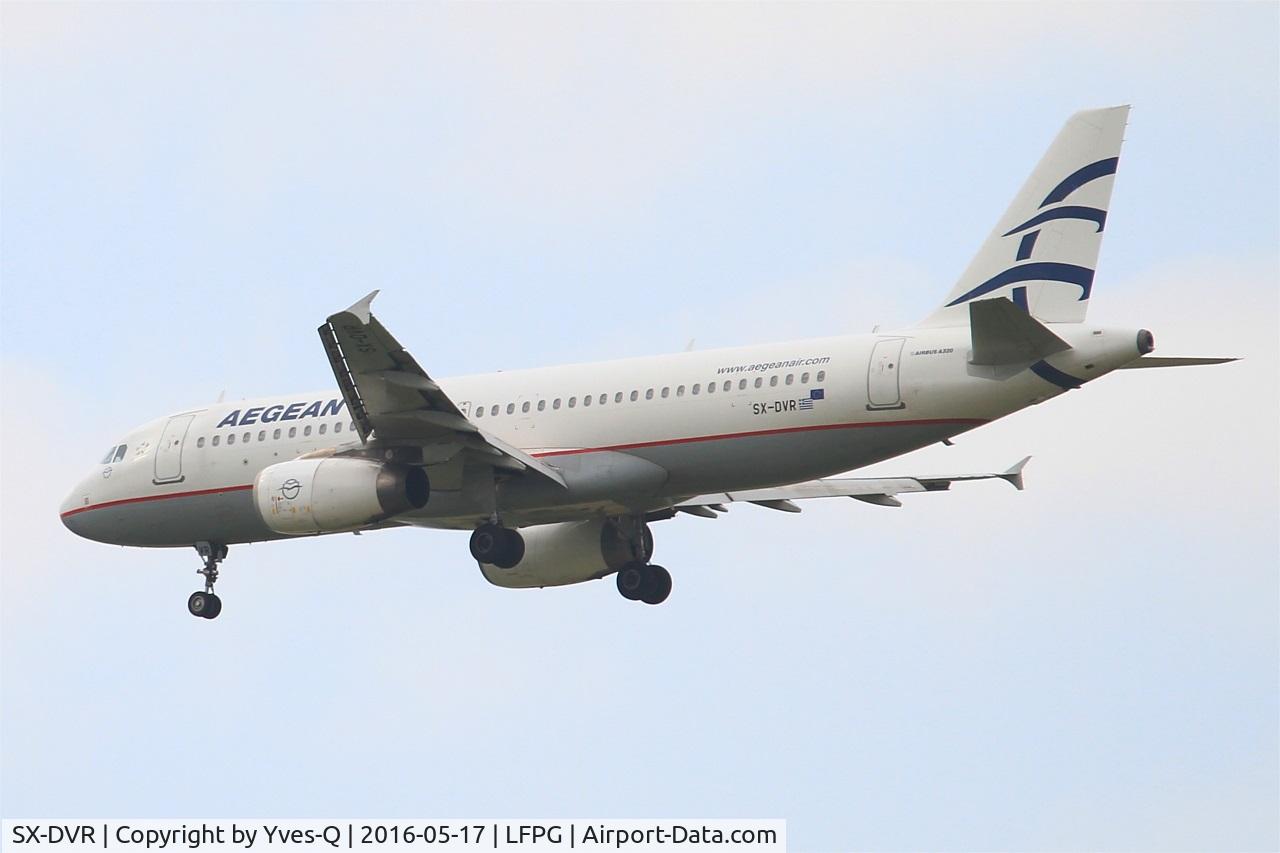 SX-DVR, 2008 Airbus A320-232 C/N 3714, Airbus A320-232, Short approach rwy 27R, Roissy Charles De Gaulle Airport (LFPG-CDG)