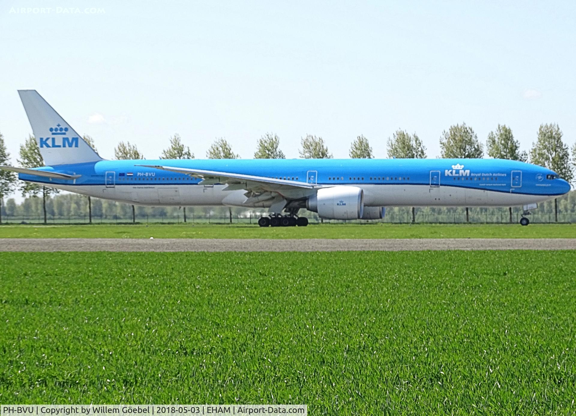 PH-BVU, 2017 Boeing 777-306/ER C/N 61702, Taxi to runway 36L of Schiphol Airport