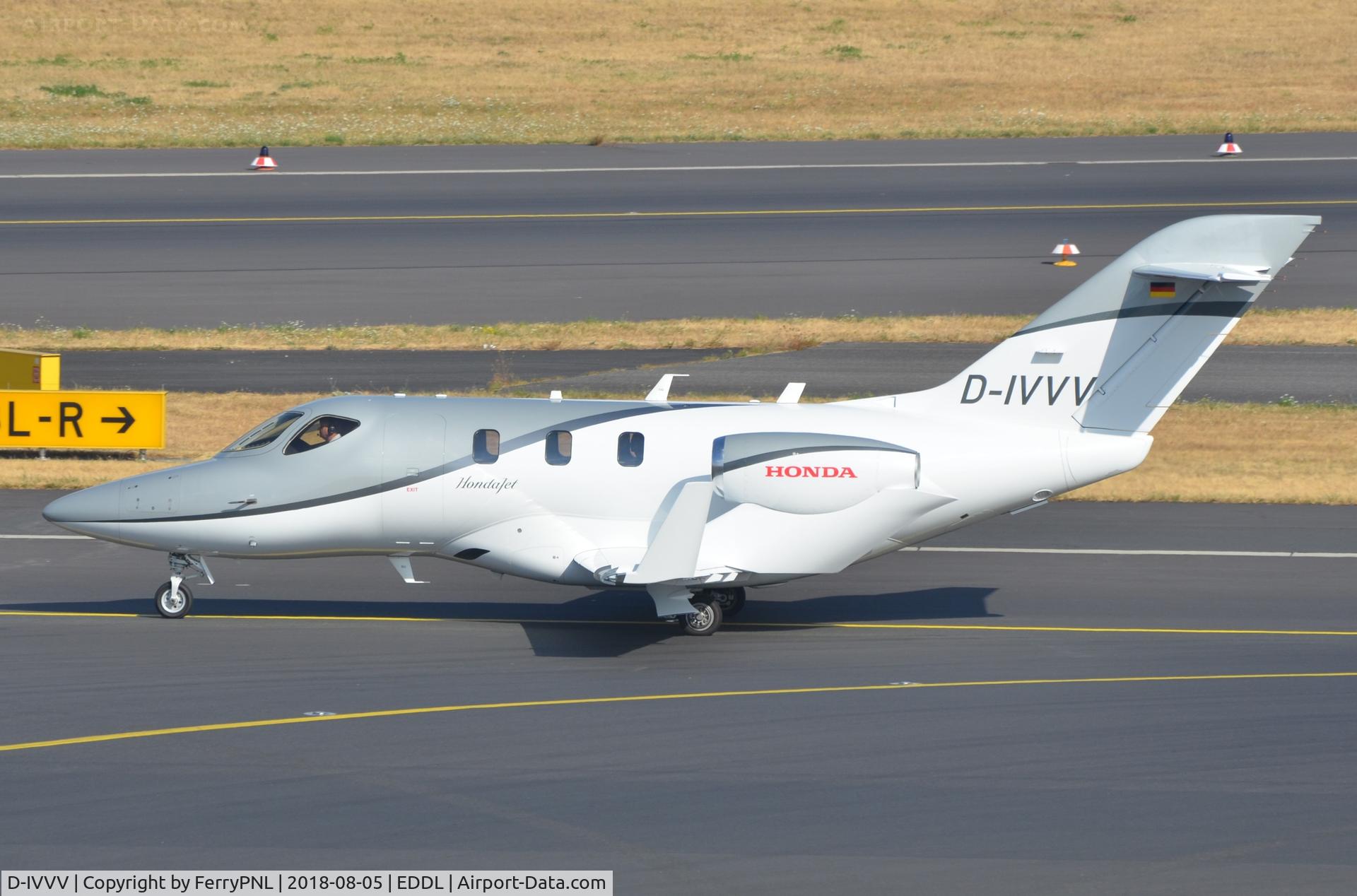 D-IVVV, 2017 Honda HA-420 HondaJet C/N 42000060, Hondajet taxying in after arrival from HAM