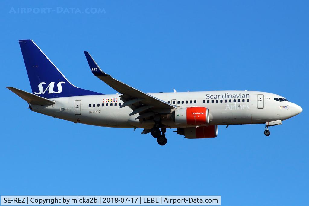 SE-REZ, 2003 Boeing 737-76N C/N 32738, Landing