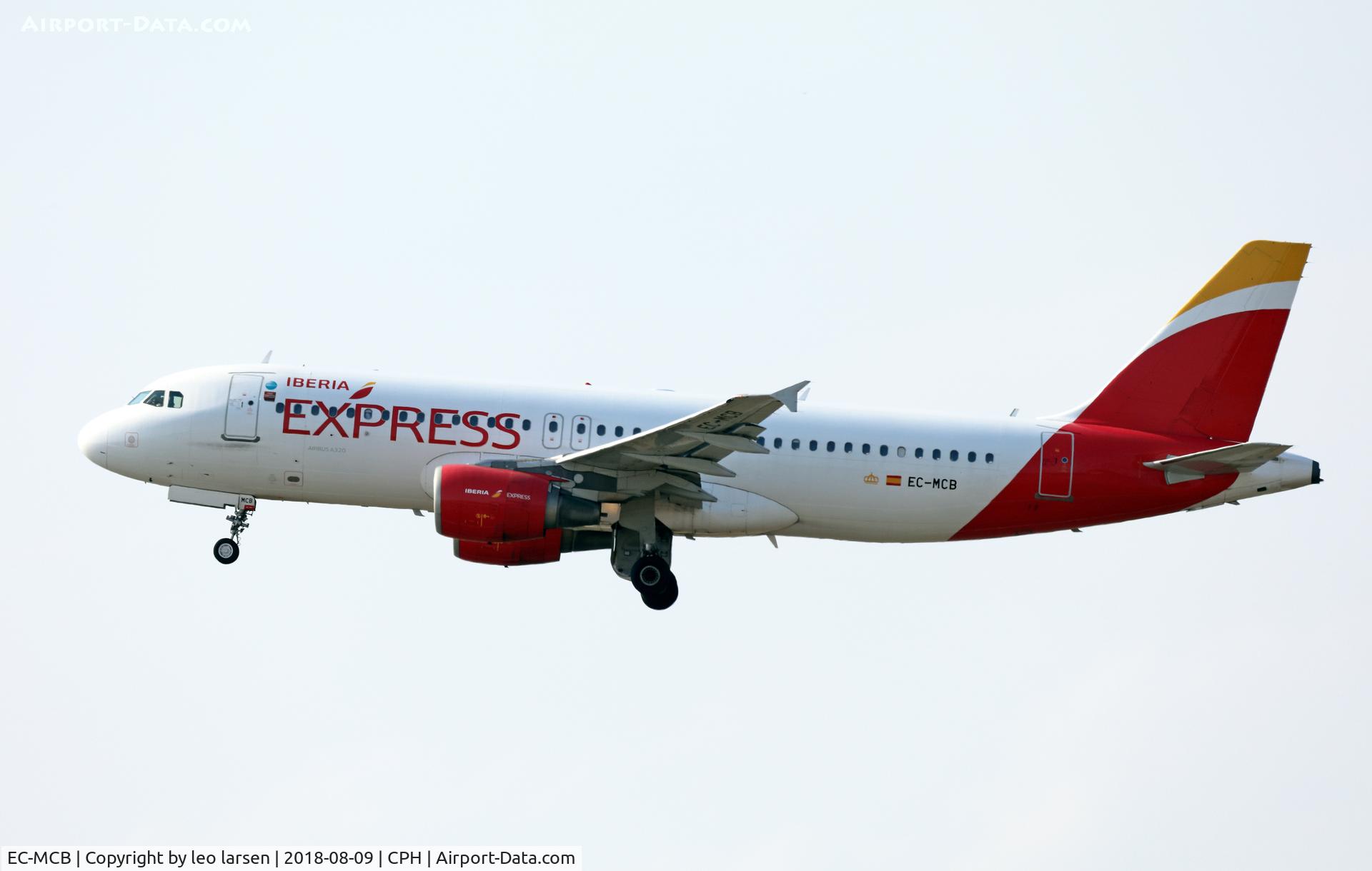 EC-MCB, 1999 Airbus A320-214 C/N 1125, Copenhagen 9.8.2018