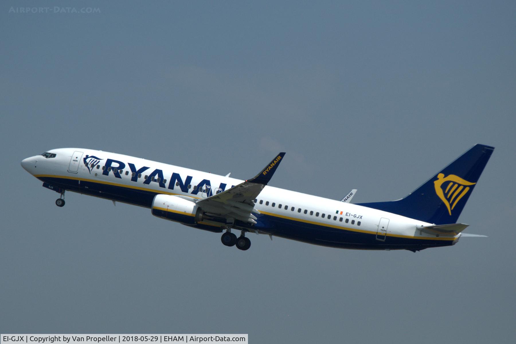 EI-GJX, 2018 Boeing 737-8AS C/N 44845, Ryanair Boeing 737-8AS taking off from Schiphol airport, the Netherlands
