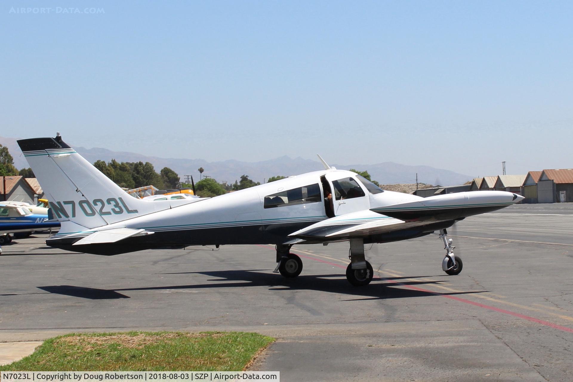 N7023L, 1966 Cessna 310K C/N 310K0123, 1966 Cessna 310K, two Continental IO-470s 260 Hp each, taxi