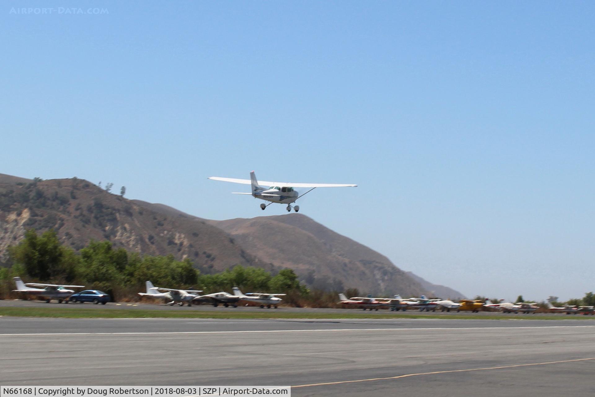 N66168, 1983 Cessna 172P C/N 17275974, 1983 Cessna 172P SKYHAWK, Lycoming O-320-D2J  160 Hp, takeoff climb Rwy 22