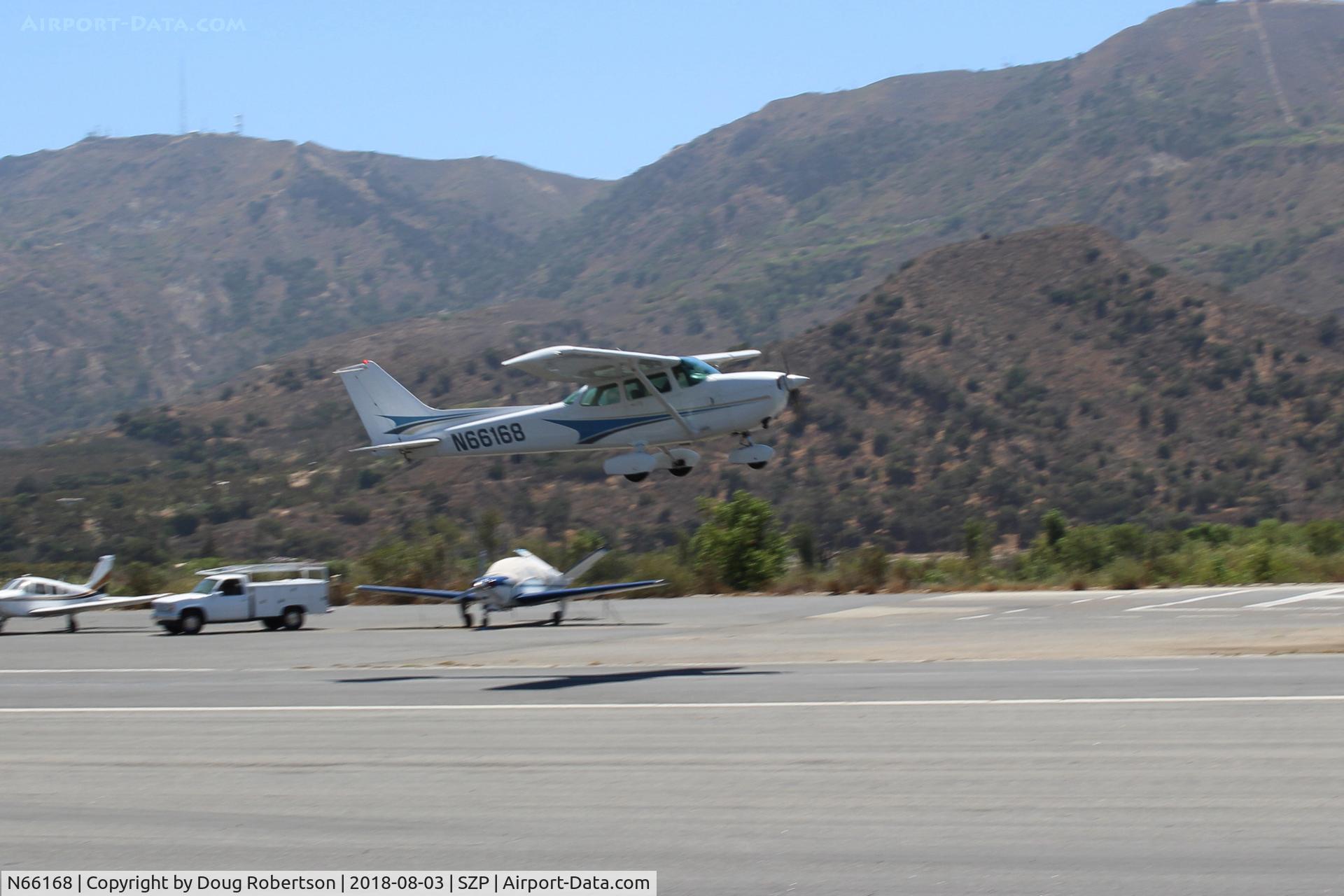 N66168, 1983 Cessna 172P C/N 17275974, 1983 Cessna 172P SKYHAWK, Lycoming O-320-D2J 160 Hp, takeoff climb Rwy 22