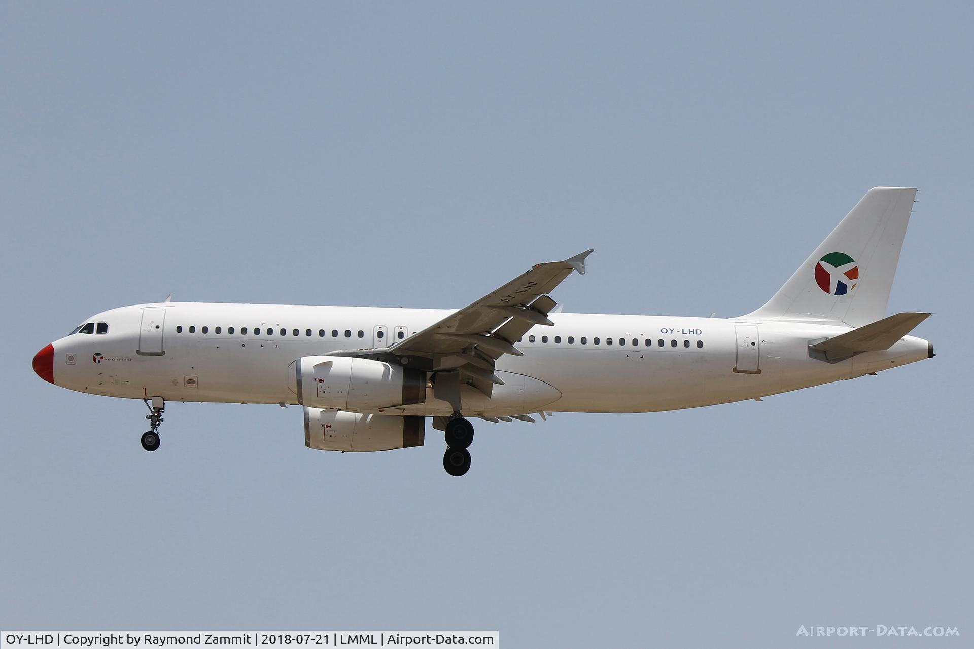 OY-LHD, 1990 Airbus A320-231 C/N 0113, A320 OY-LHD Danish Air Transport