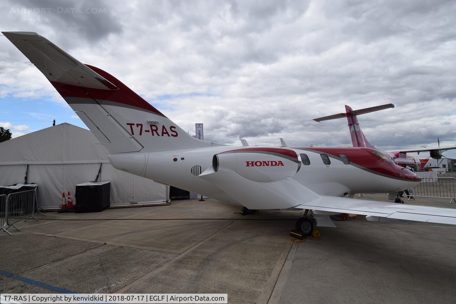 T7-RAS, 2017 Honda HA-420 HondaJet C/N 42000099, On static display at FIA 2018.