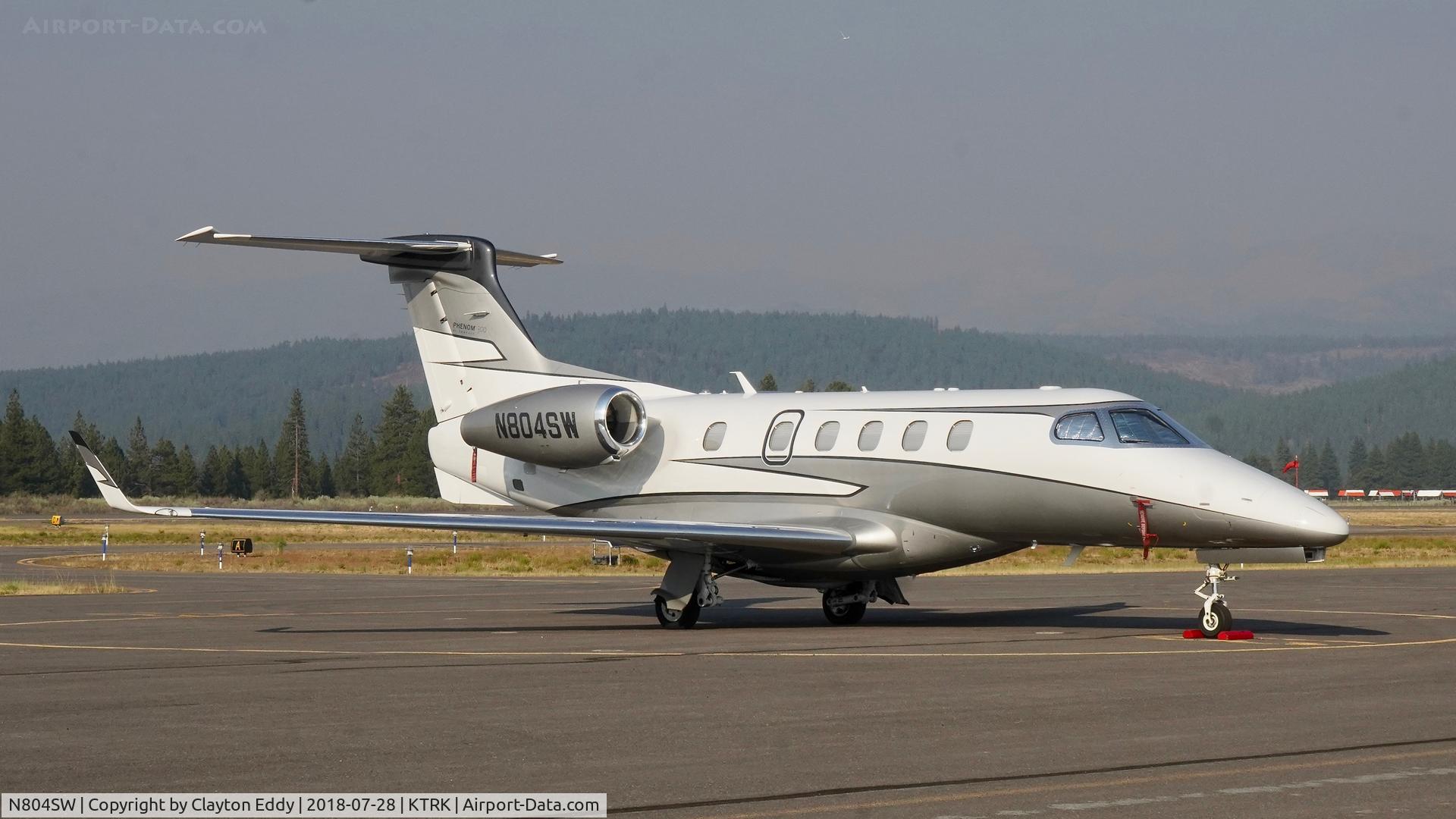 N804SW, 2016 Embraer EMB-505 Phenom 300 C/N 50500346, Truckee Airport California 2018.