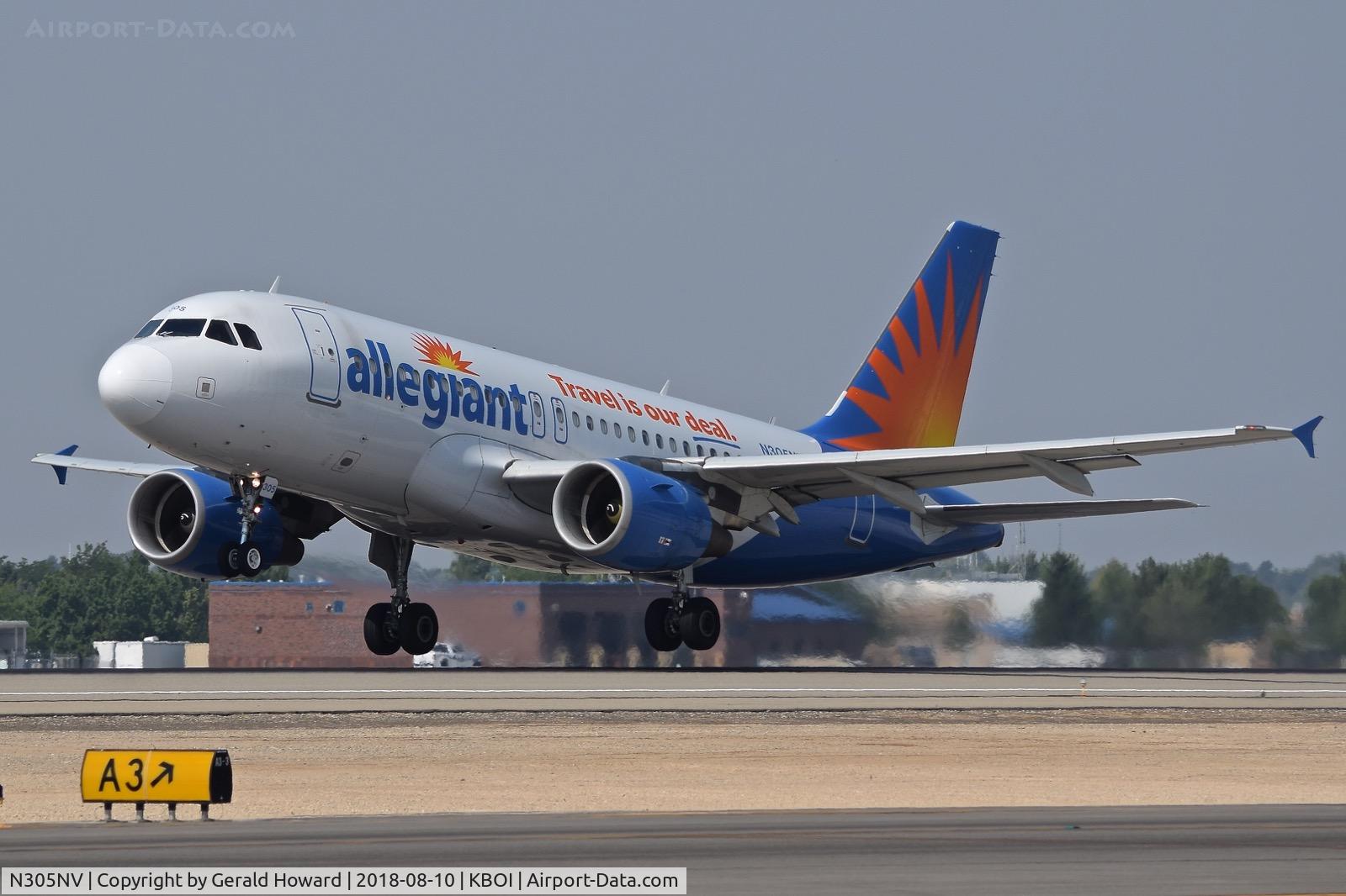 N305NV, 2005 Airbus A319-111 C/N 2398, Take off from RWY 10L.