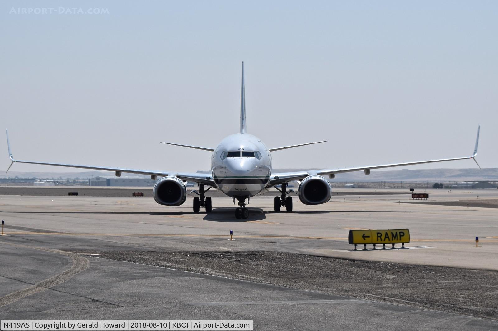 N419AS, 2013 Boeing 737-990/ER C/N 41734, On Alpha for the Alaska ramp.