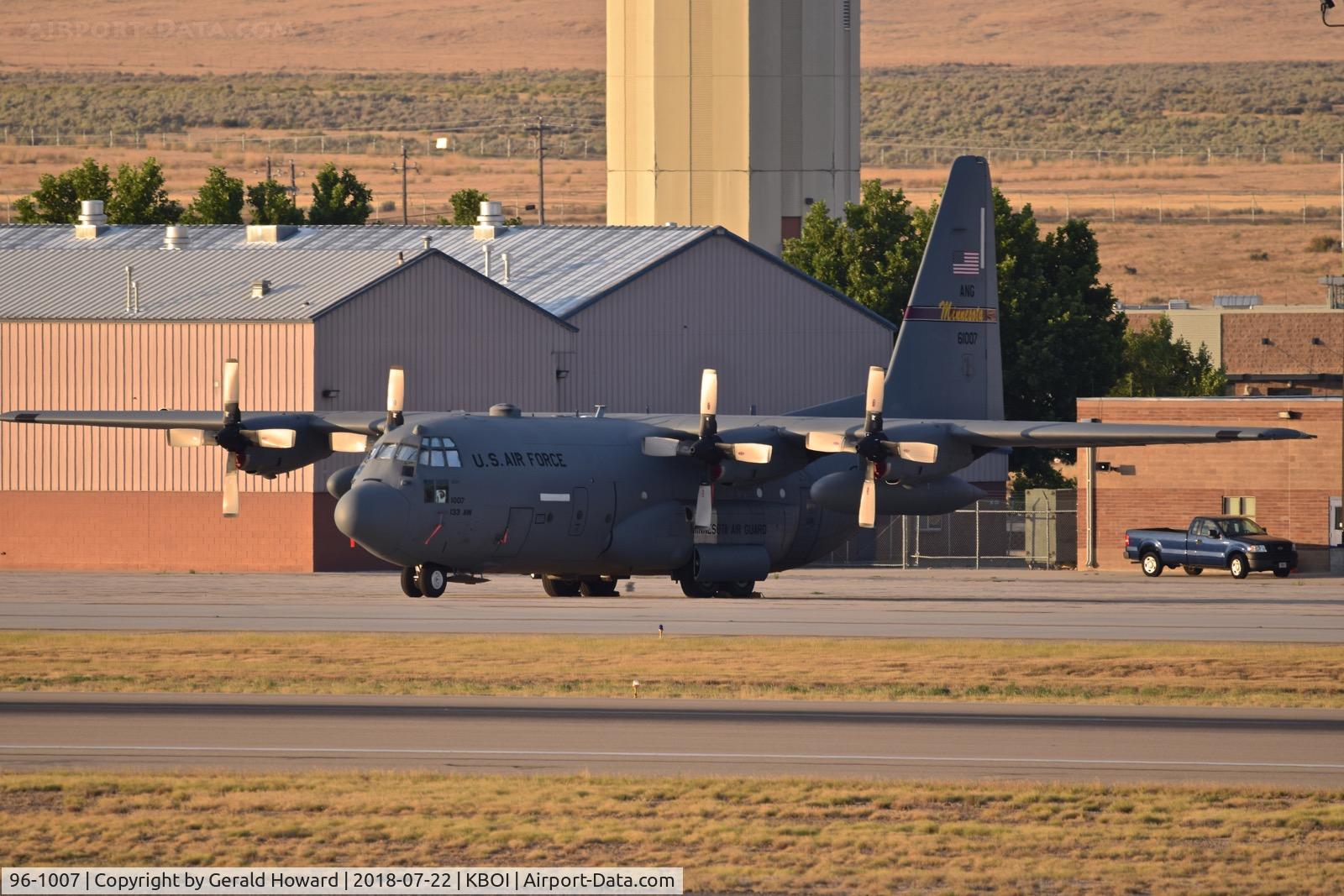 96-1007, 1996 Lockheed C-130H Hercules C/N 382-5427, Minnesota ANG C-130H.