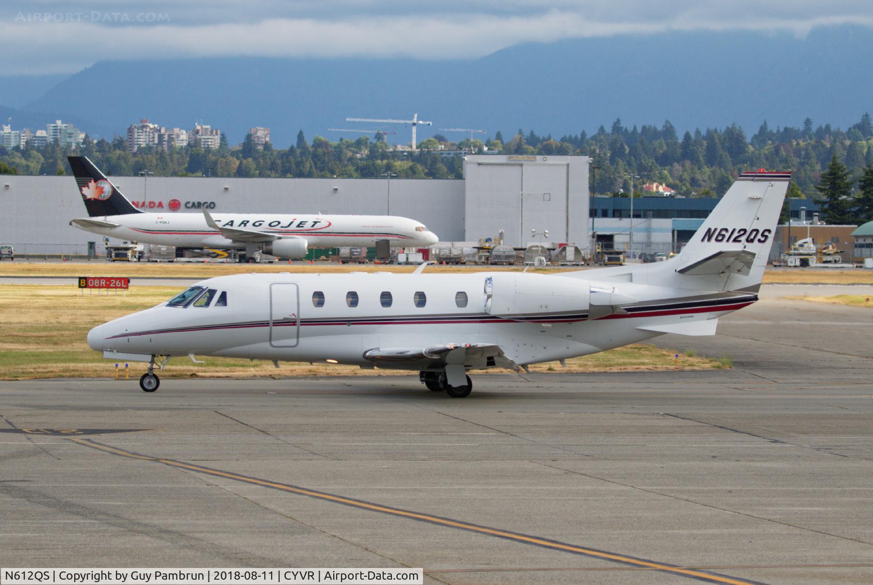 N612QS, 2002 Cessna 560XL Citation Excel C/N 560-5312, Departing