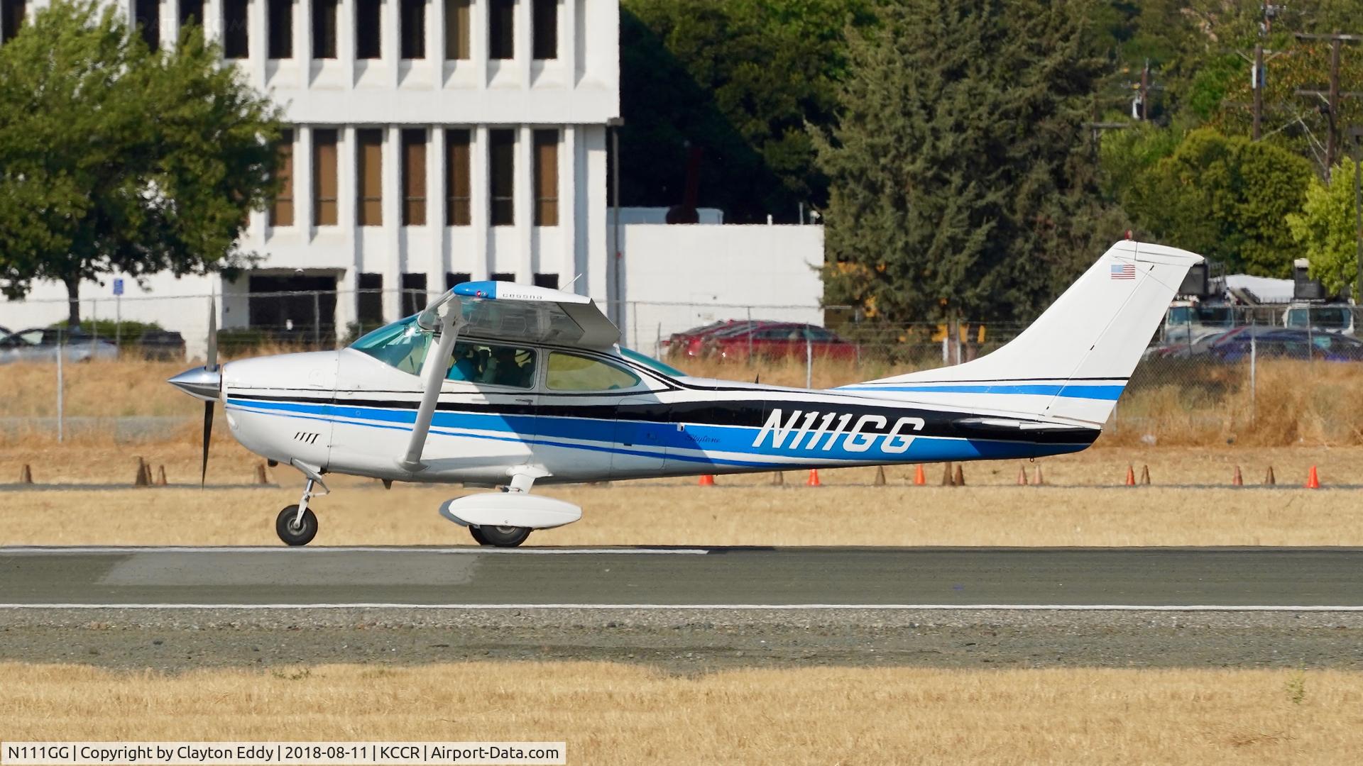 N111GG, 1972 Cessna 182P Skylane C/N 18261211, Buchanan Field Concord California 2018.