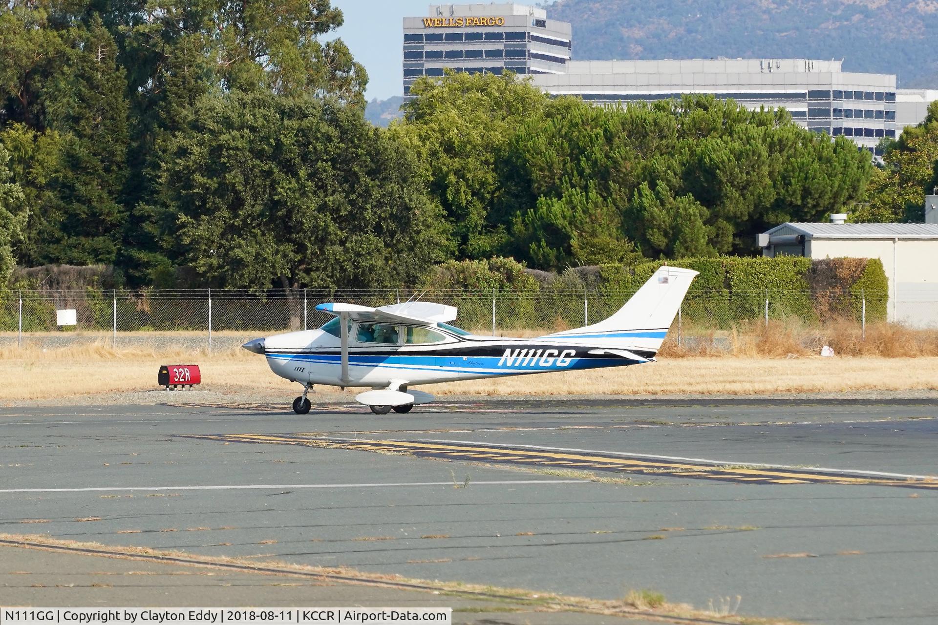 N111GG, 1972 Cessna 182P Skylane C/N 18261211, Buchanan Field Concord California 2018.
