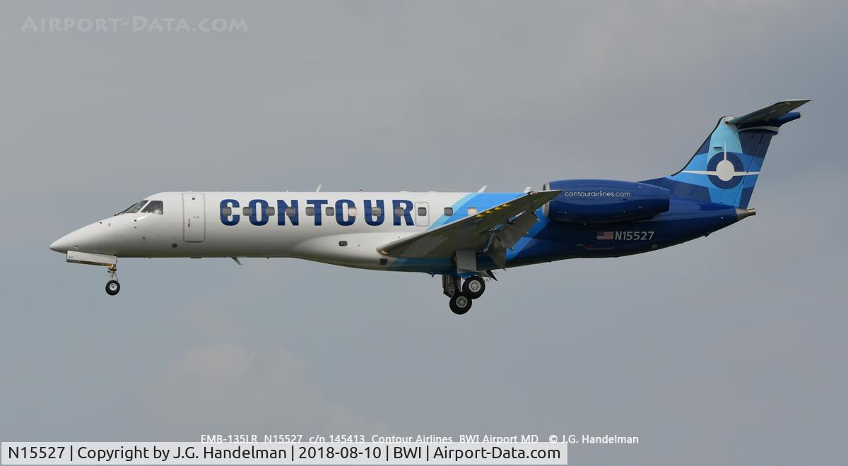 N15527, 2001 Embraer ERJ-135LR (EMB-135LR) C/N 145413, On final to 33L.