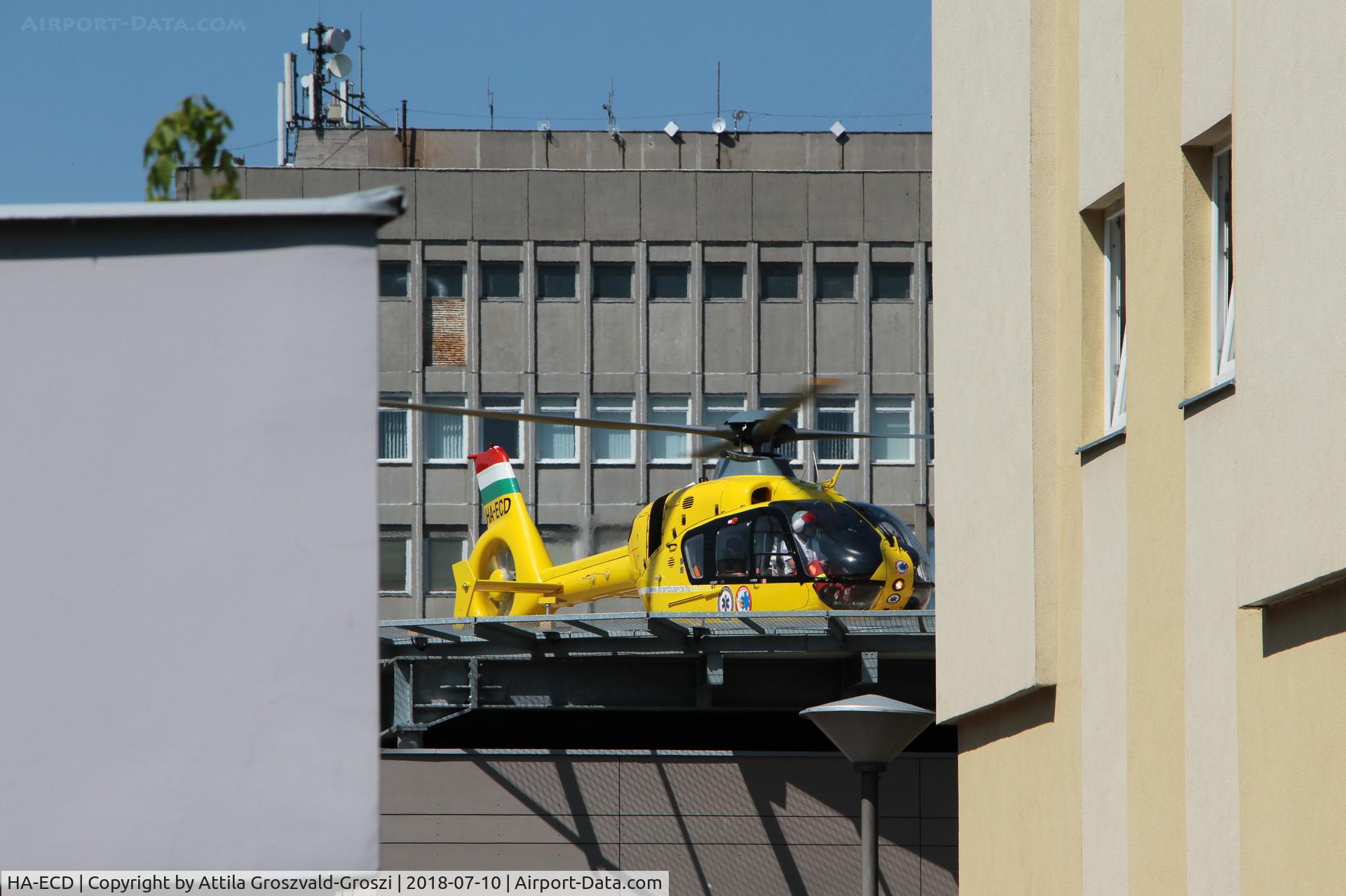 HA-ECD, 2004 Eurocopter EC-135T-2 C/N 0325, Hungary, Veszprém Hospital Heliport