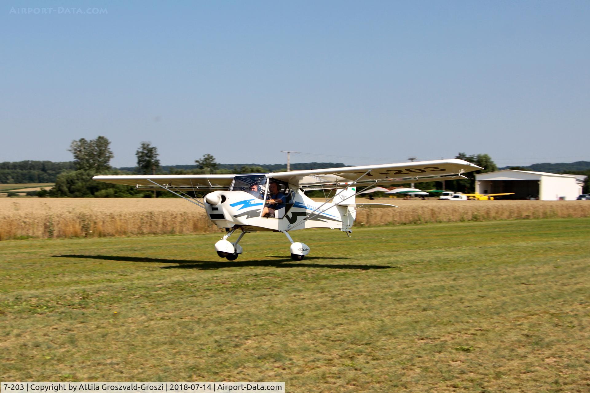 7-203, 2016 Halley Apollo Fox C/N 090916, Becsehely Airfield, Hungary