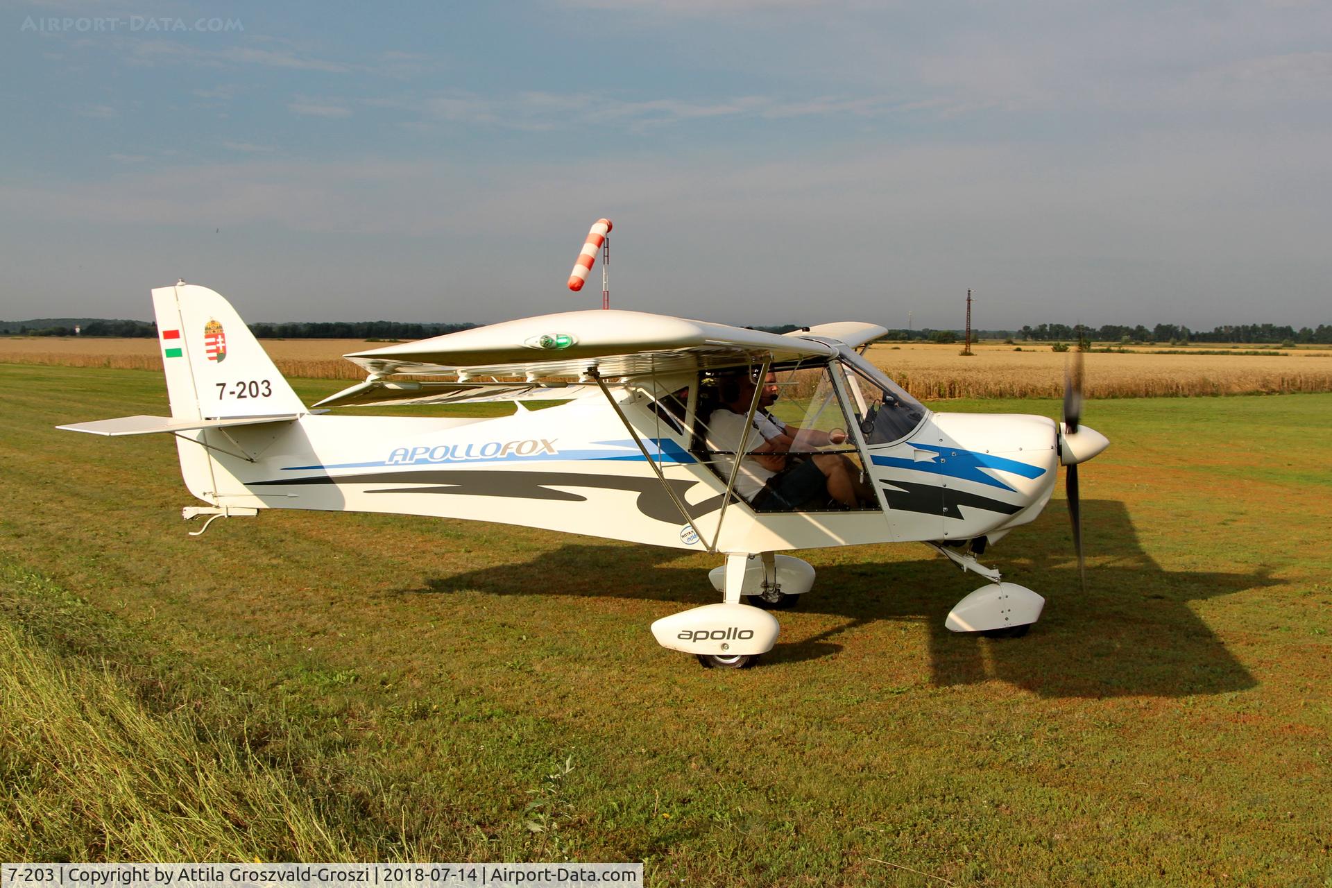 7-203, 2016 Halley Apollo Fox C/N 090916, Becsehely Airfield, Hungary