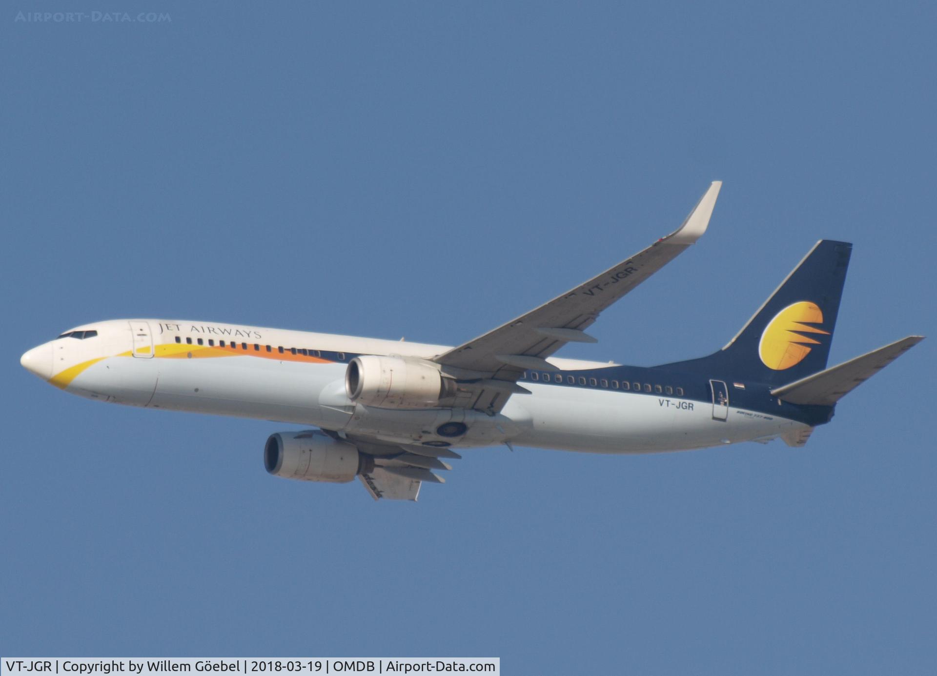 VT-JGR, 2006 Boeing 737-85R C/N 34799, Take off from DUBAI INTERNATIONAL Airport