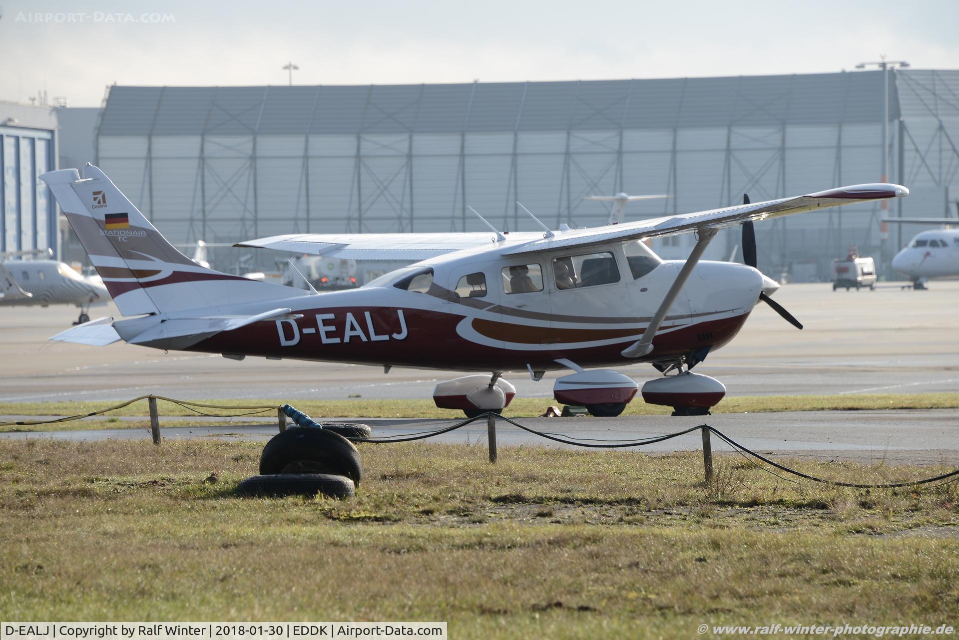 D-EALJ, Cessna 206H Stationair Stationair C/N Not found D-EALJ, Cessna T206H Stationair TC - Private - 20600489 - D-EALJ - 30.01.2018 - CGN
