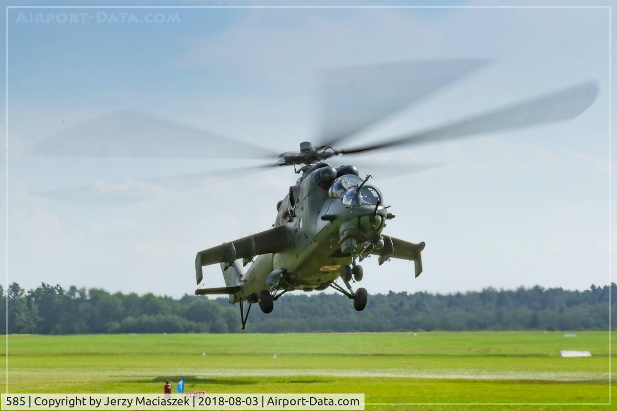585, 1985 Mil Mi-24D Hind D C/N 220585, 1985 Mil Mi-24D Hind D