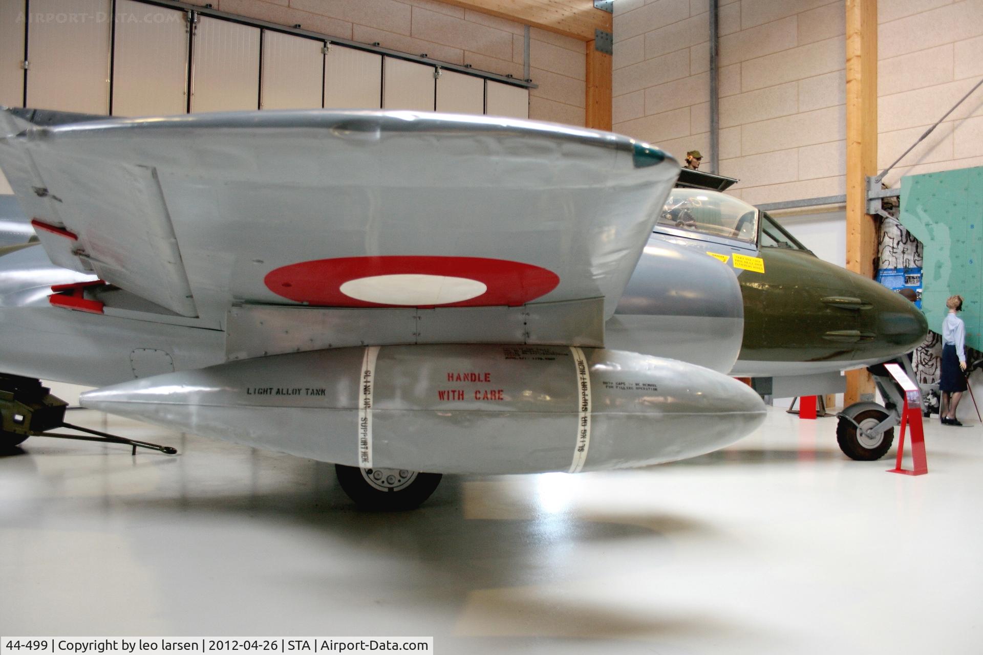 44-499, 1951 Gloster Meteor F.8 C/N G5/373, Stauning 26.4.2012