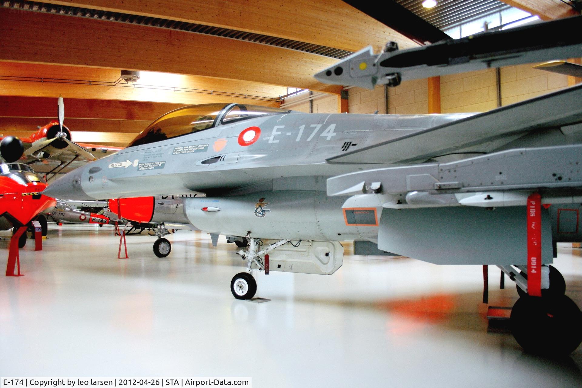 E-174, 1979 SABCA F-16AM Fighting Falcon C/N 6F-1, Stauning Museum 26.4.2012
