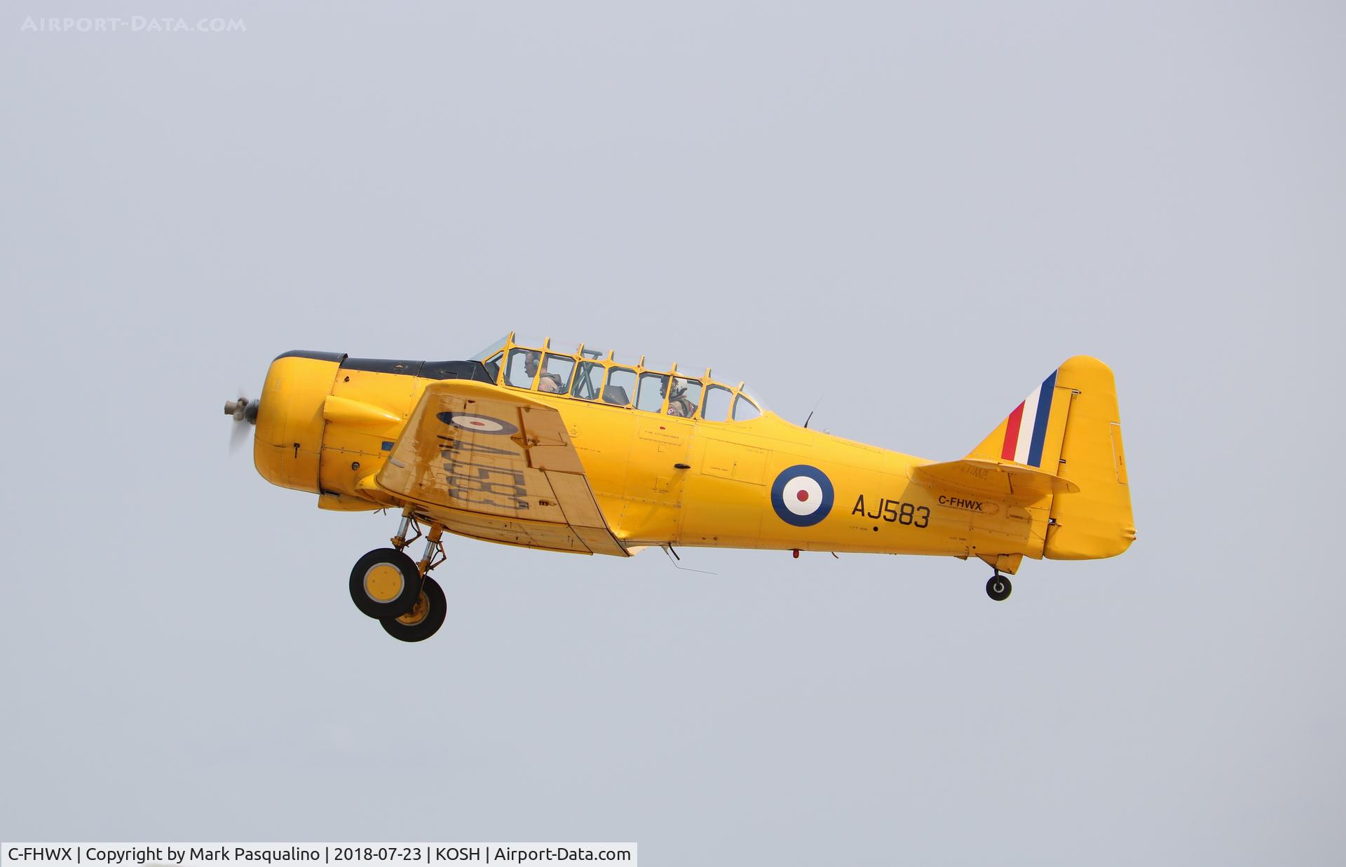 C-FHWX, 1941 Noorduyn AT-16 Harvard II C/N 76-3553, Harvard II