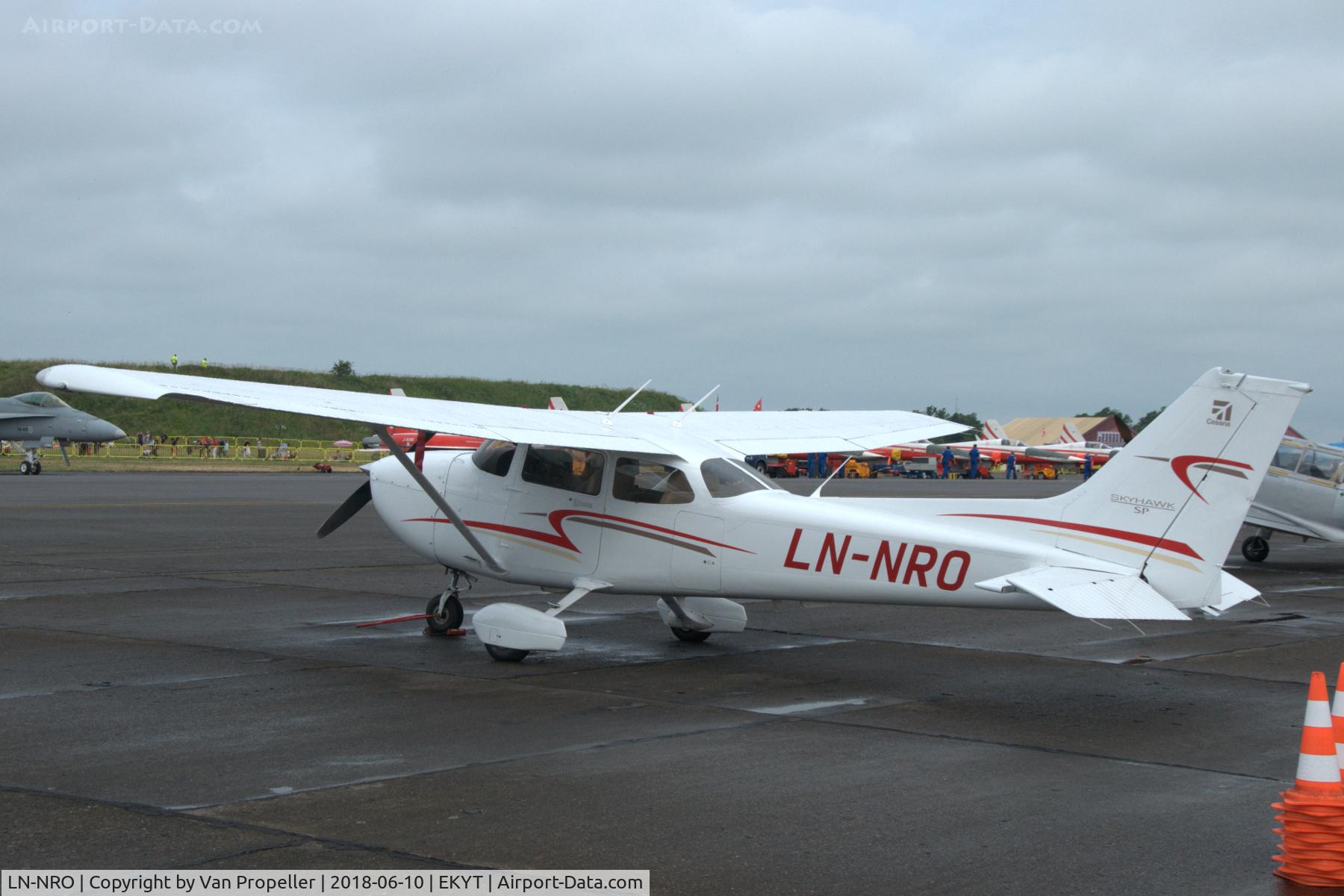 LN-NRO, Cessna 172S Skyhawk SP C/N 172S11011, Cessna 172S Skyhawk SP of the Norwegian Nedre Romerike Flyklubb at Aalborg airport, Denmark (air show 2018)
