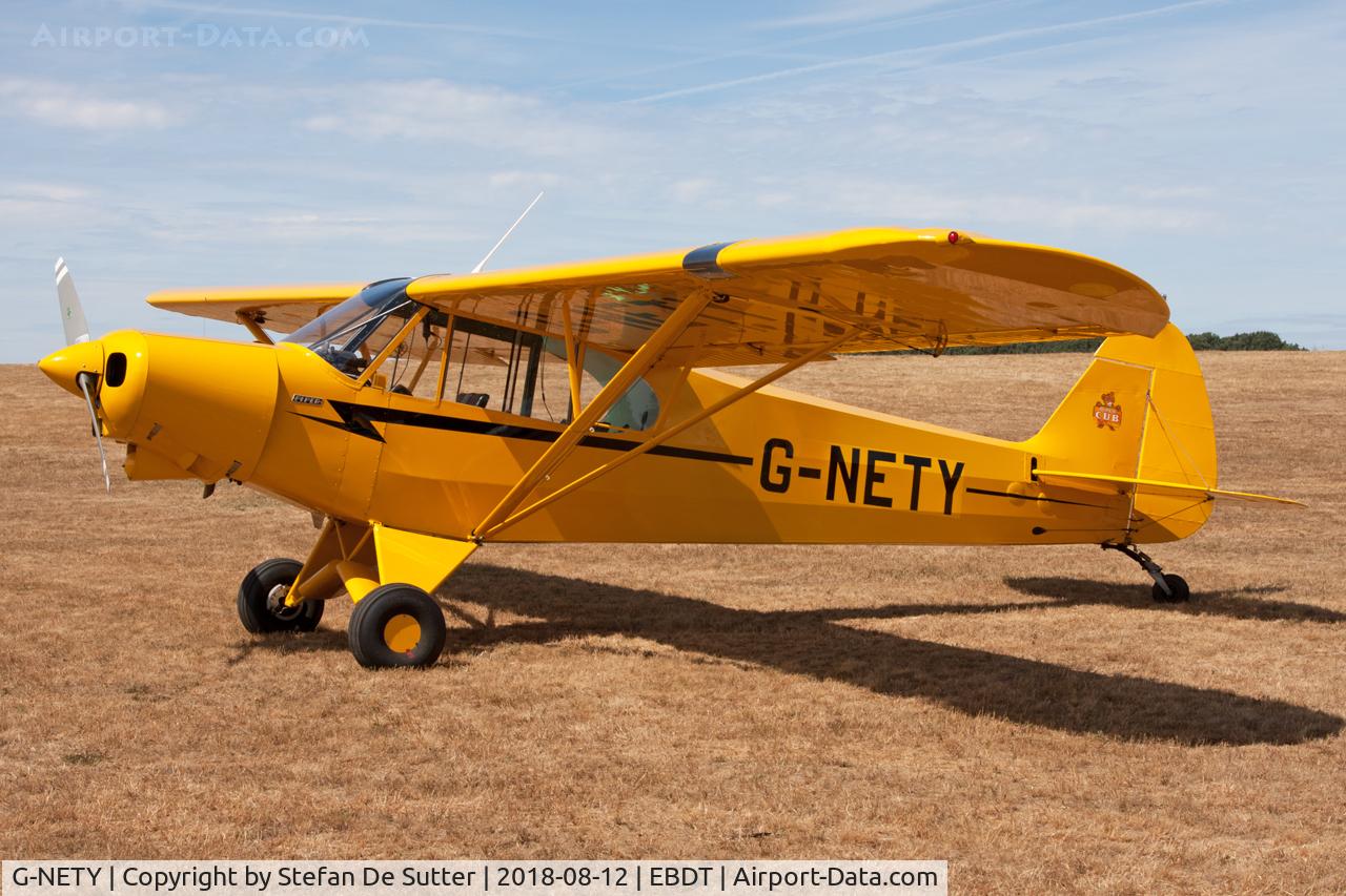 G-NETY, 1994 Piper PA-18-150 Super Cub C/N 1809108, Oldtimer Fly In Schaffen 2018. Never crossed my mind that Yellow could be a camouflage colour too!