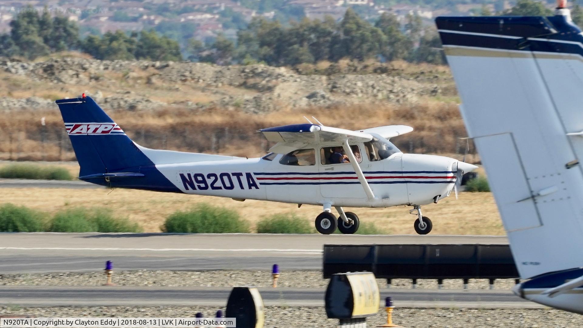 N920TA, 2004 Cessna 172R C/N 17281206, Livermore Airport California 2018.