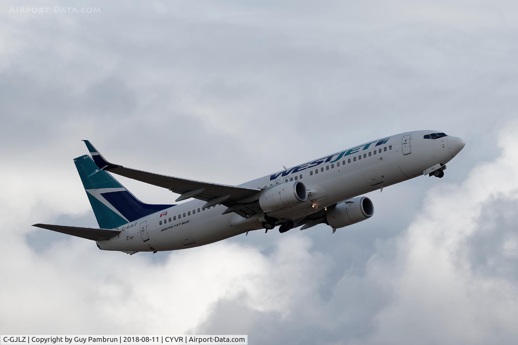 C-GJLZ, 2014 Boeing 737-8CT C/N 60125, Takeoff