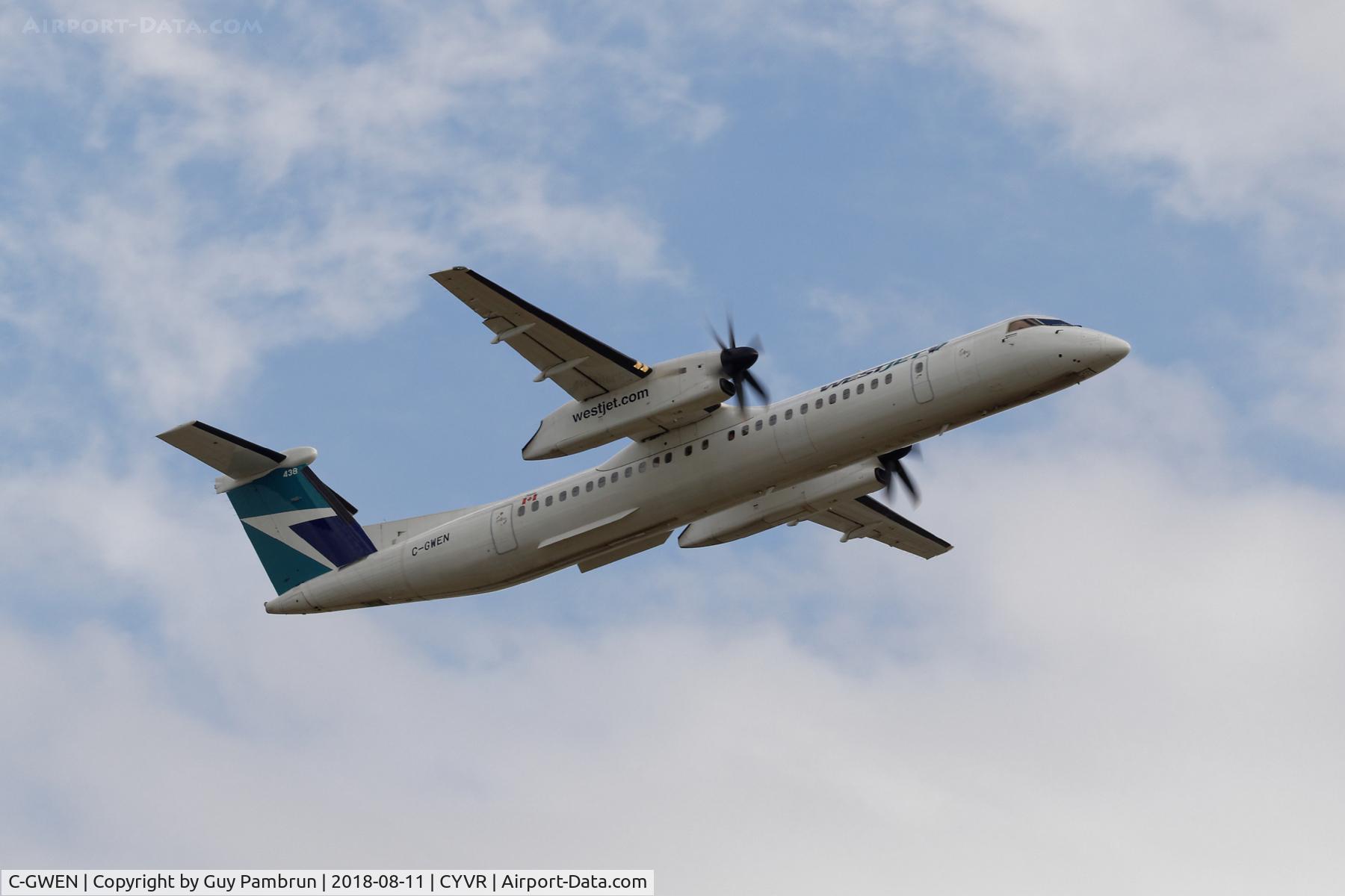 C-GWEN, 2016 Bombardier DHC-8-402 Dash 8 C/N 4537, Takeoff