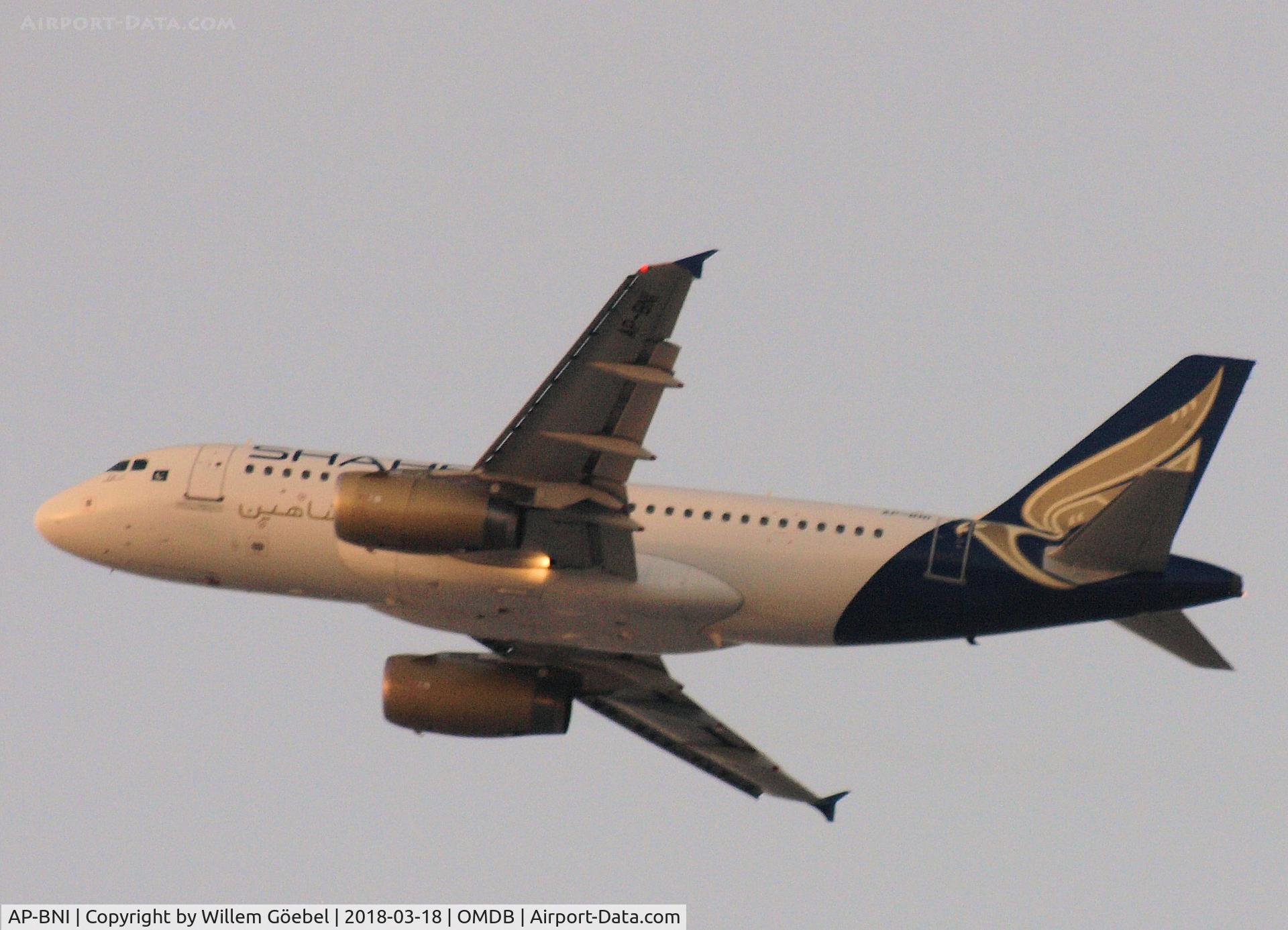 AP-BNI, 2005 Airbus A319-132 C/N 2404, Take off from DUBAI INTERNATIONAL Airport
