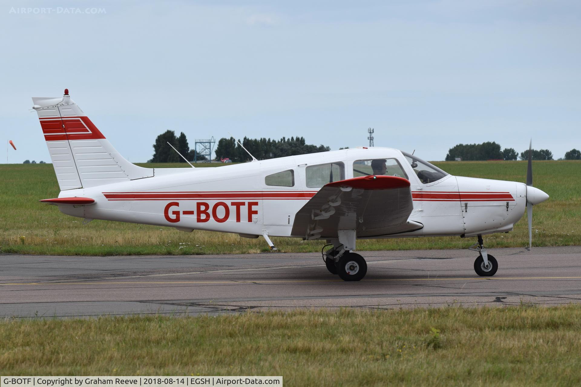 G-BOTF, 1975 Piper PA-28-151 Cherokee Warrior C/N 28-7515436, Departing from Norwich.